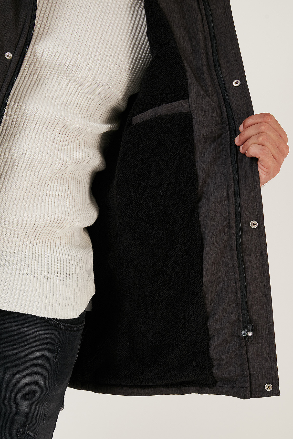 Buratti Peluş Astarlı Suya ve Rüzgara Dayanıklı Soğuk Geçirmez Slim Fit Mont Erkek MONT 5711051 görsel 6