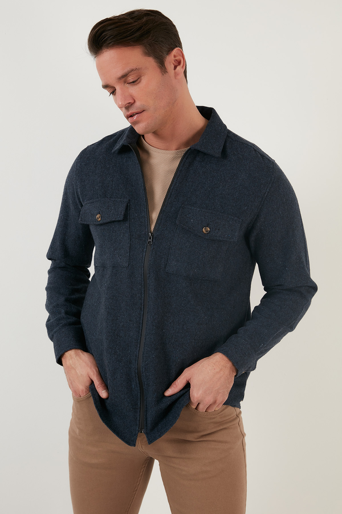 Buratti Erkek Lacivert Çift Cepli Fermuarlı Slim Fit Kışlık Gömlek Cf21w112925 görsel 5