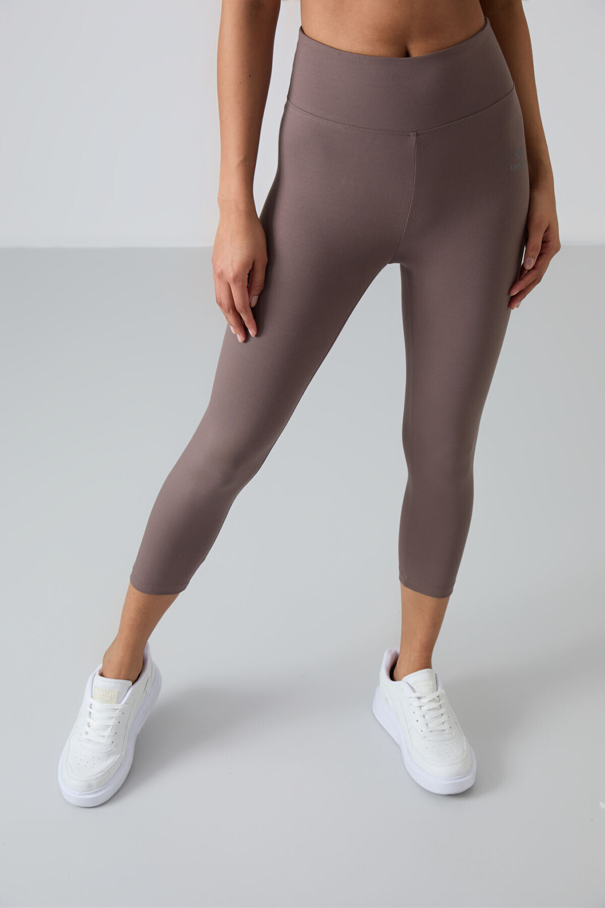 TOMMY LIFE Kahverengi Yüksek Bel Slim Fit Dar Paça Kadın Kapri Tayt - 93097 görsel 4