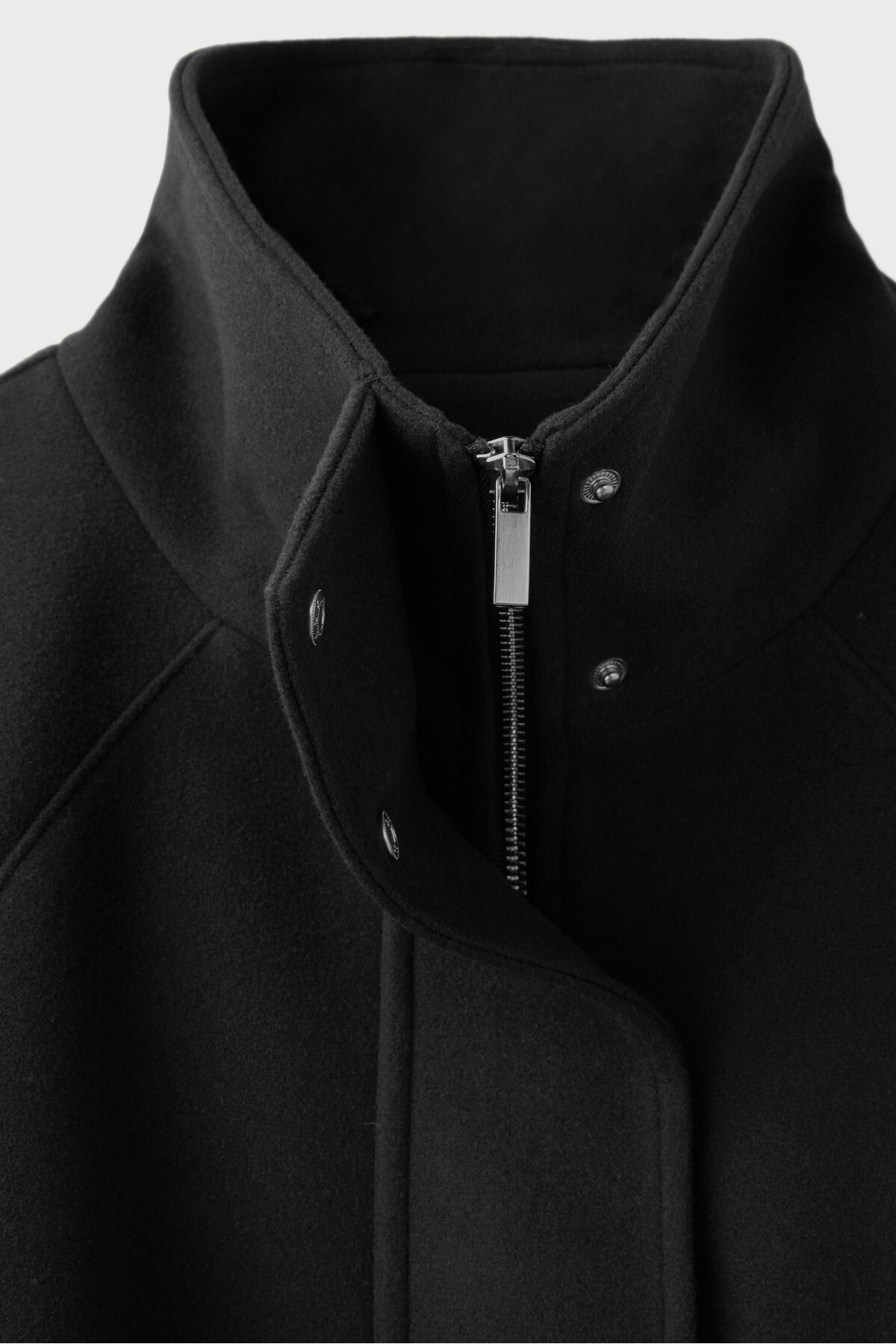 Stradivarius Yumuşak dokulu balon ceket görsel 8