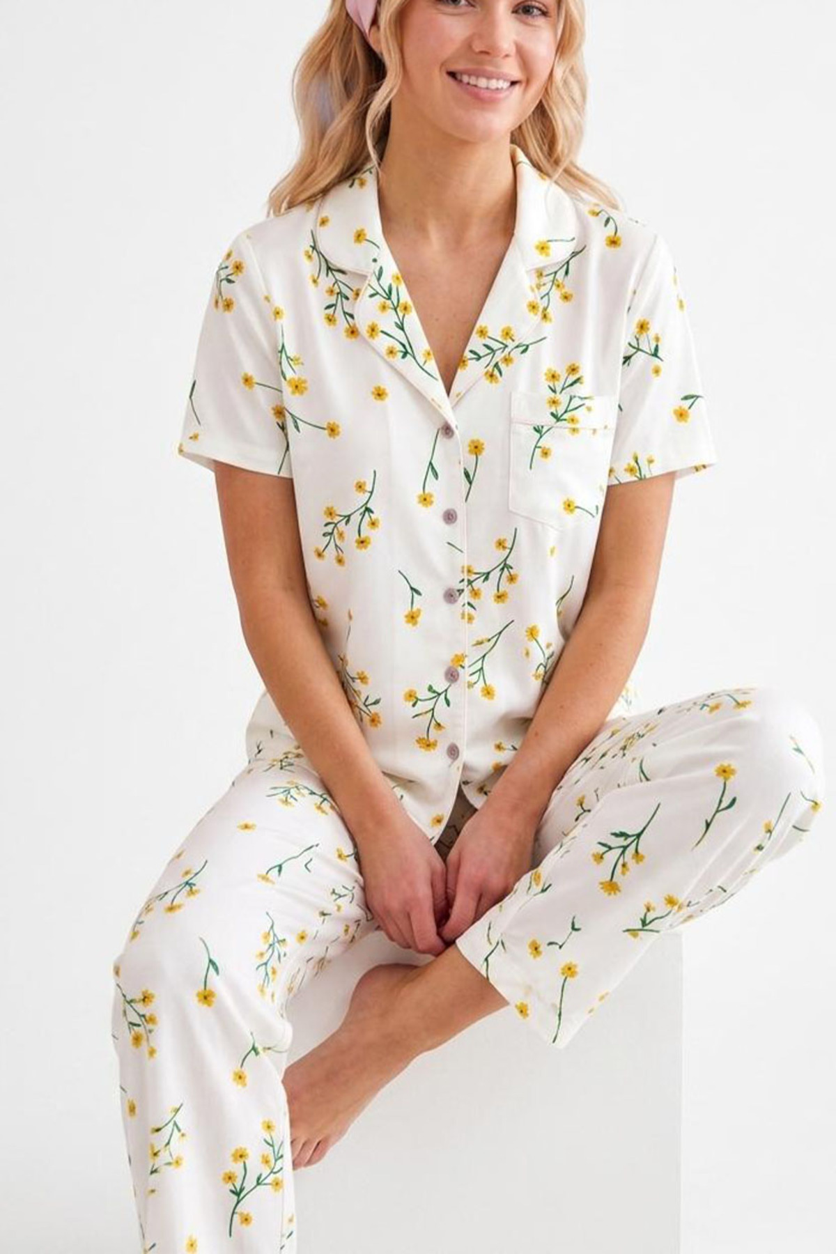 FİT WOMEN Çiçek Baskılı Bürümçük kumaş Kısa Kollu Pijama Takımı 6067 görsel 2