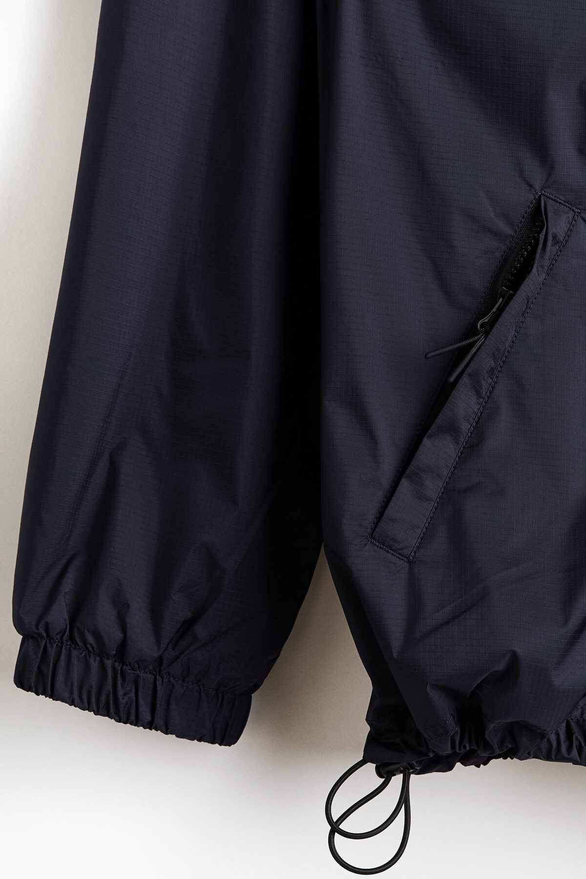 H&M Naylon Rüzgarlık görsel 3