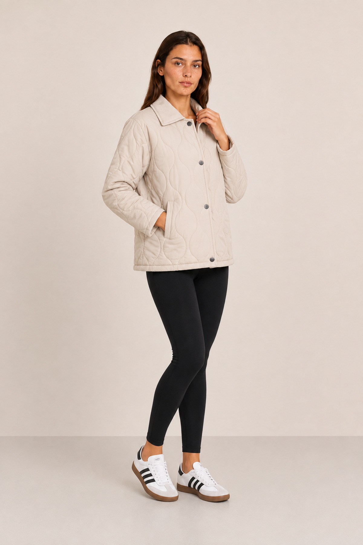 Maison Rae Kadın Bej Dalga Desenli Kapitone , Astarlı, Çıtçıtlı, Çift Cepli, Oversize, Mevsimlik Ceket görsel 3