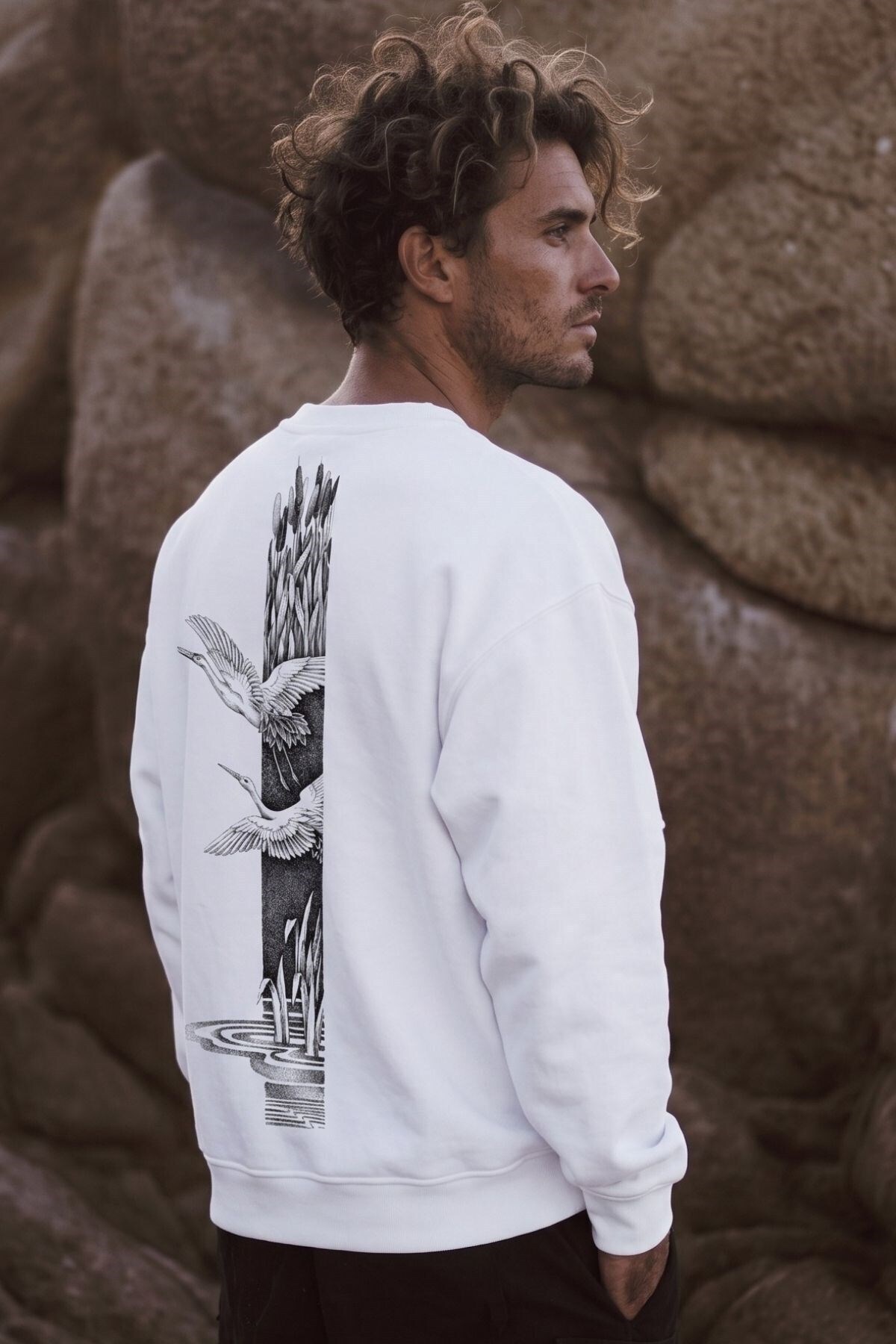 The Champ Clothing Men's Oversize Sweatshirt Heron Line Printed White – Crew Neck, 3 Thread Raster Fleece