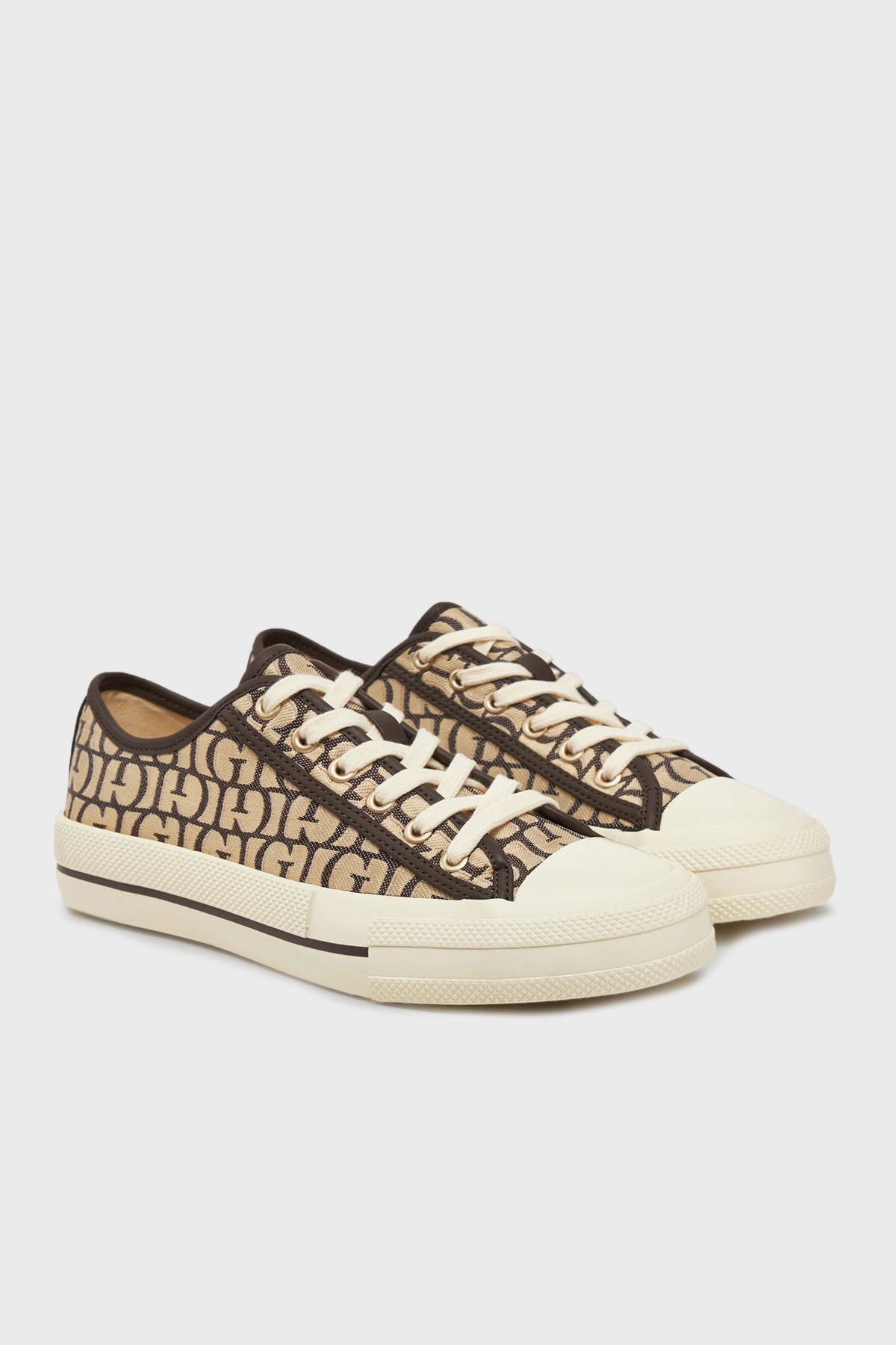 Guess Carey Desenli Sneaker Ayakkabı FLPCARFAL12 görsel 2