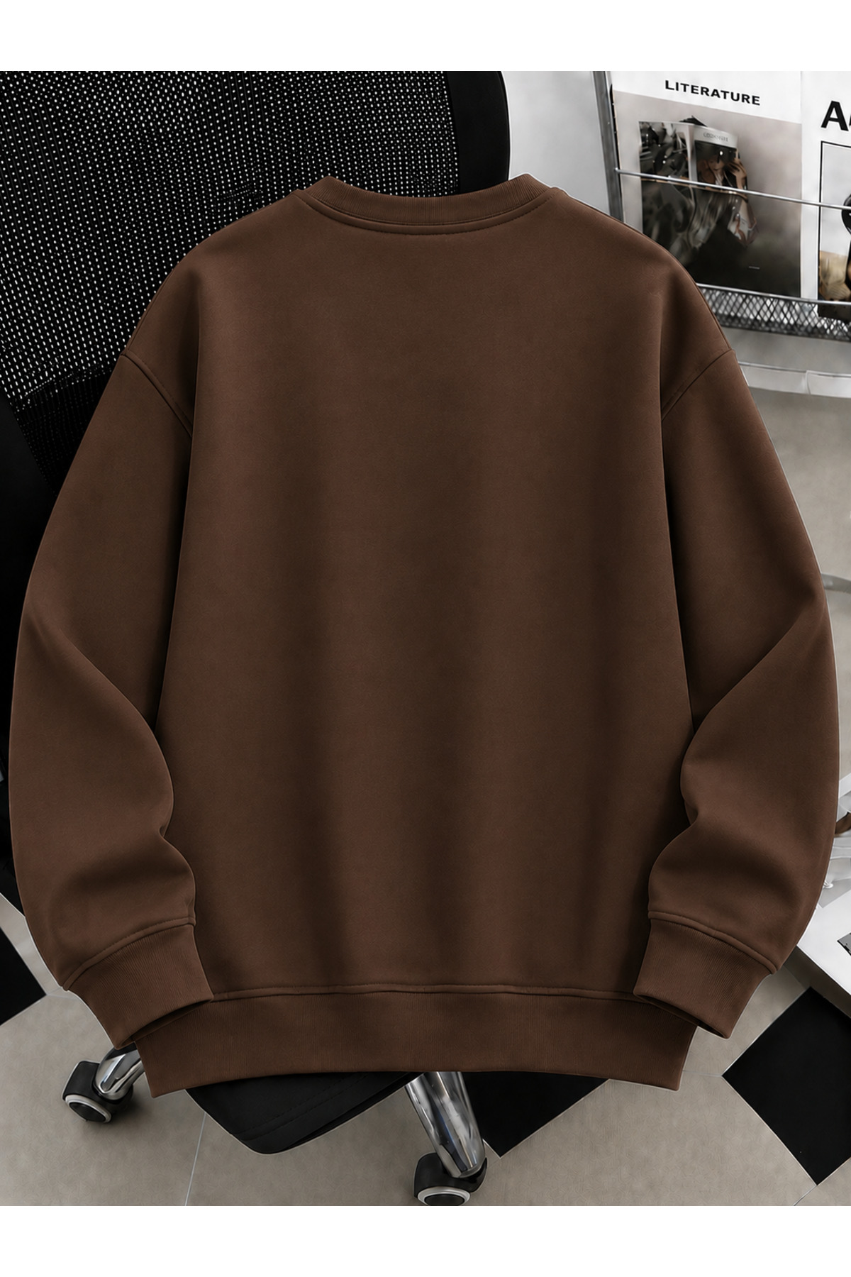 Unisex Kadın/Erkek Düz Renkli Baskısız Oversize Bisiklet Yaka Pamuklu Sweatshirt — قهوه‌ای DÜZ-BASKISIZ-MAVİSS- — تصویر 2 از 3