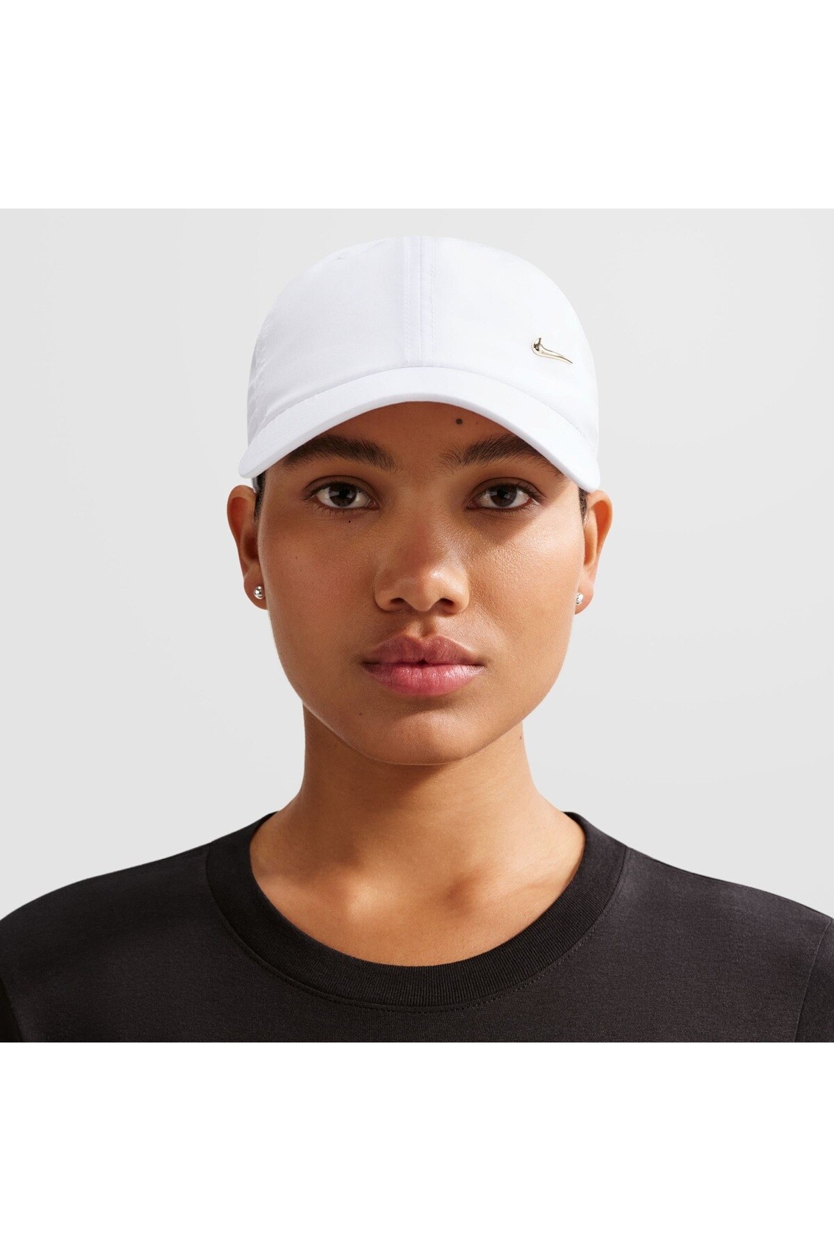 کلاه باشگاهی Dri-Fit، طلایی، Swoosh، قابل تنظیم، یونیسکس، سفید نایکی کلاه لبه دار Nike