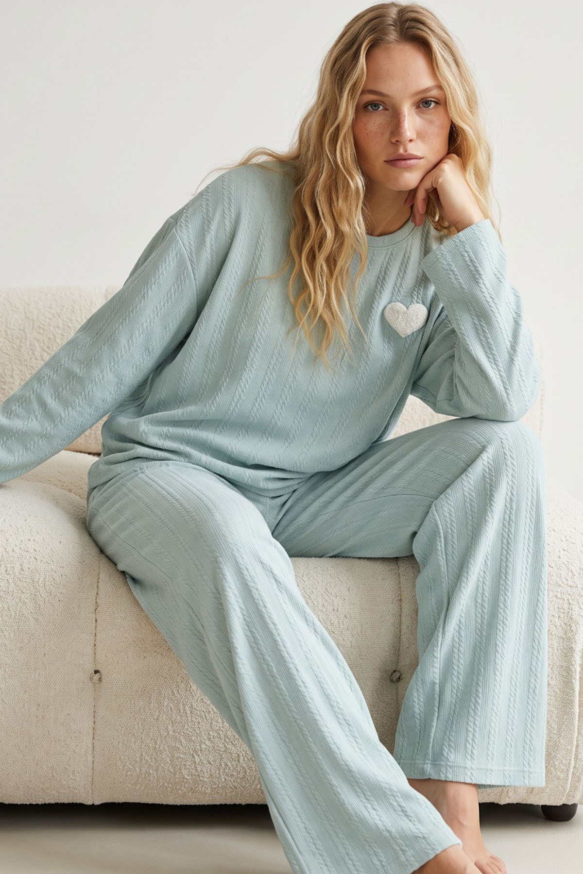 Siyah İnci yeşil Kalp nakışlı Fitilli Yumuşak Tuşe Örme Pijama Takım