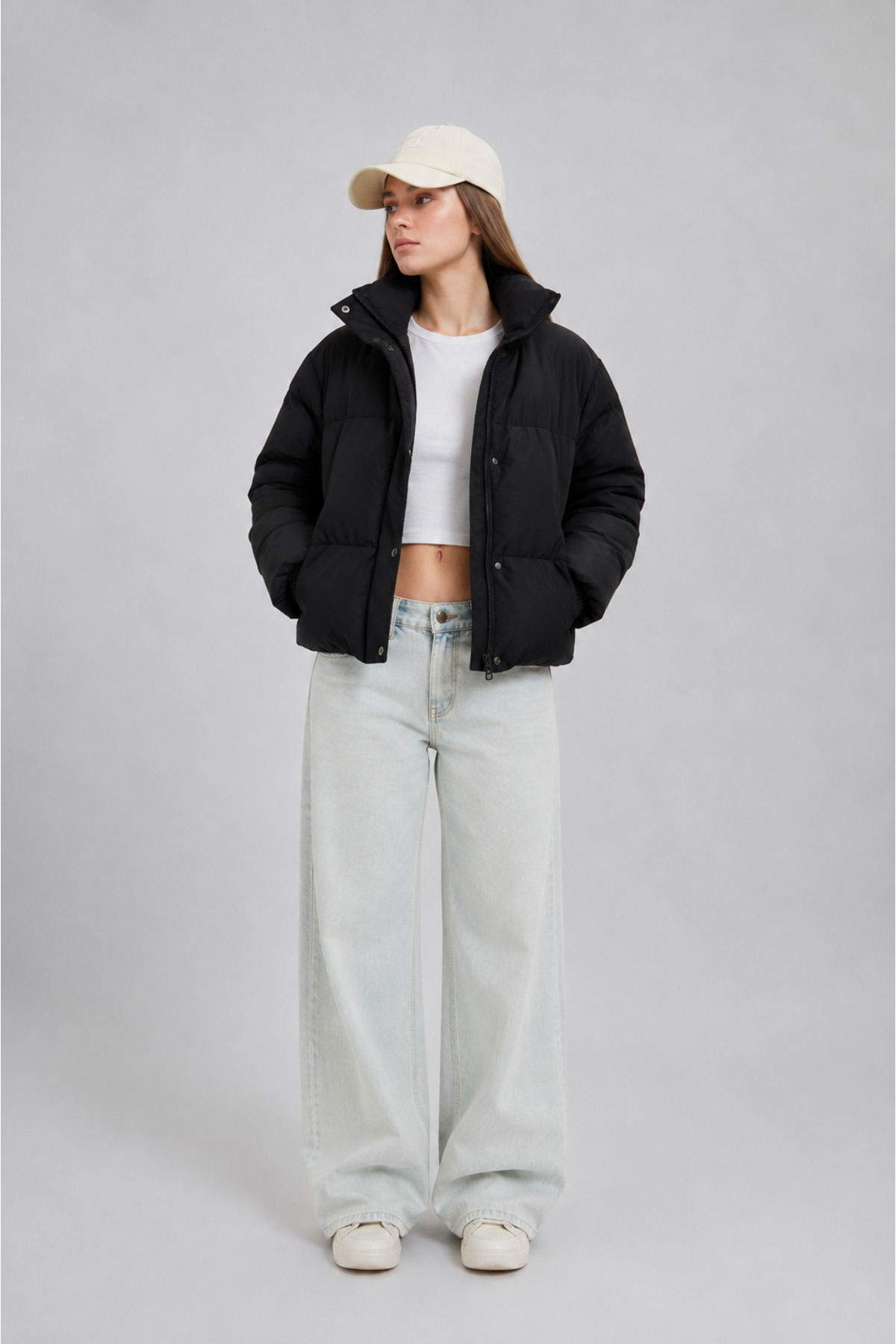 Lia Blanco's Kadın Siyah Oversize Dik Yaka Şişme Mont görsel 4
