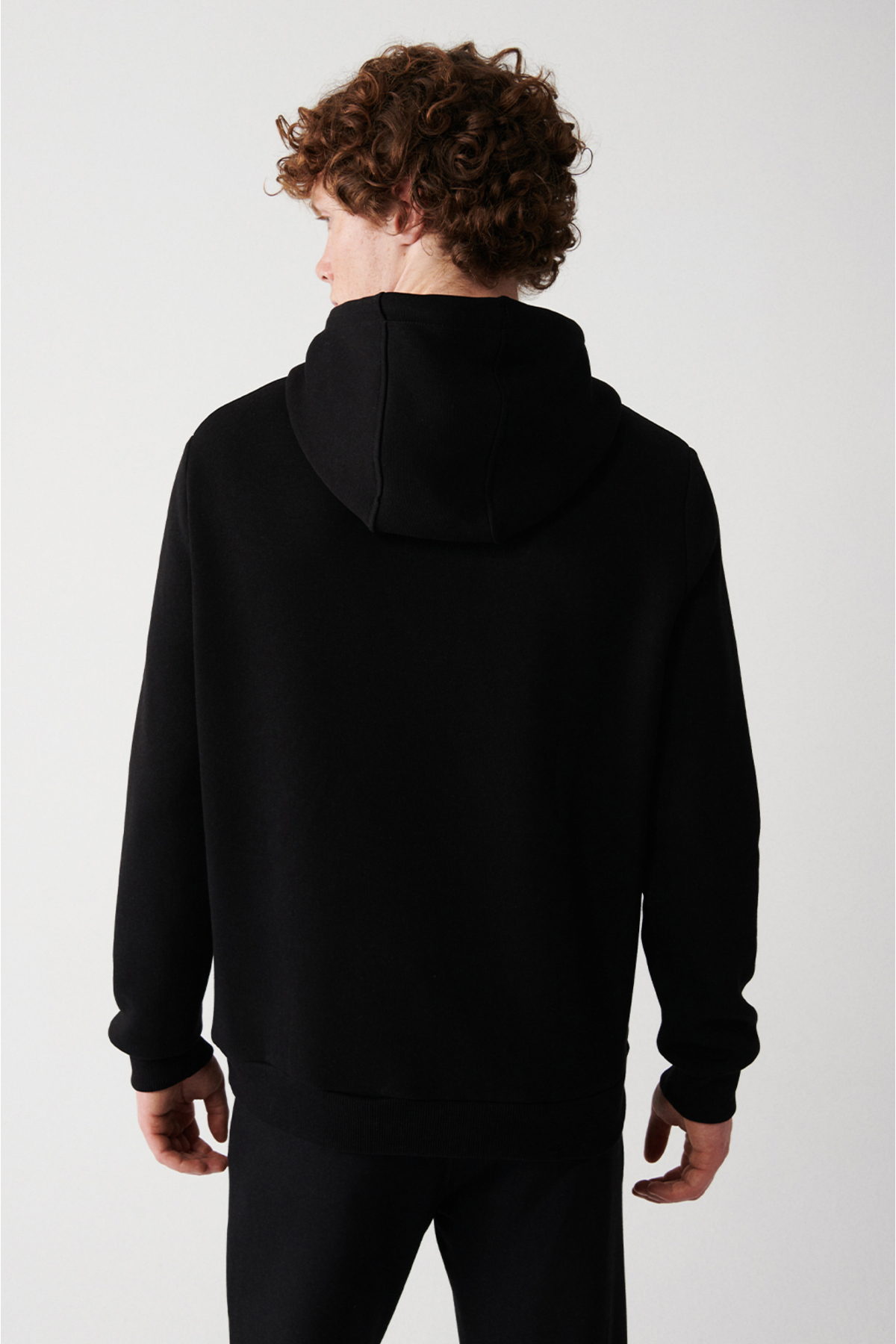 Avva Erkek Siyah Kapüşonlu 3 İplik Şardonlu Pamuklu Sweatshirt E001018 görsel 4