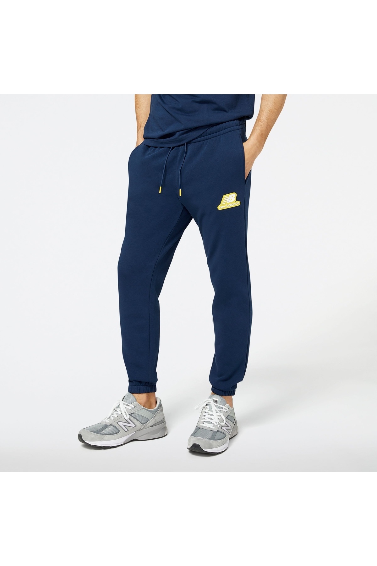 شلوار ورزشی مردانه MP23912-NGO نیو بالانس شلوار ورزشی New Balance