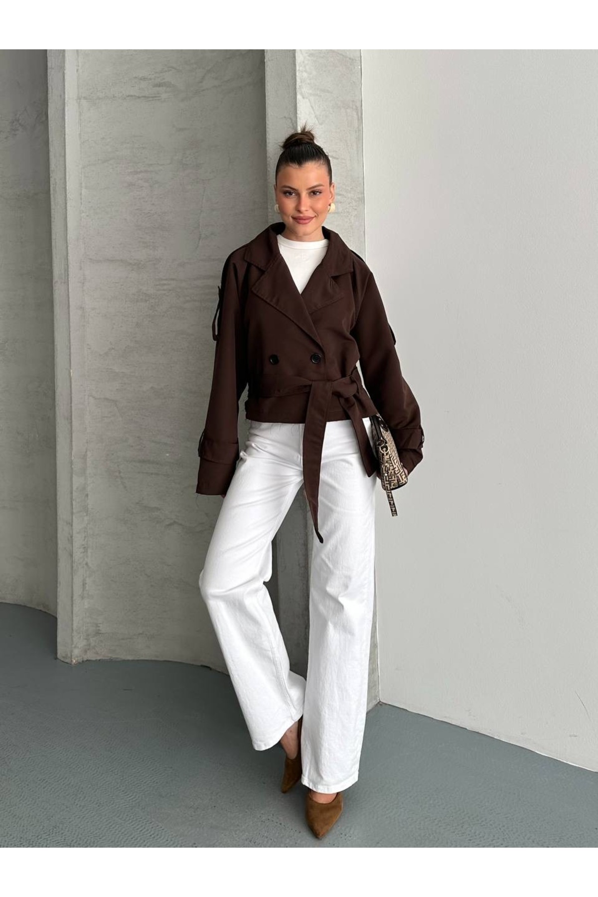Ekim Store Kruvaze Kuşaklı Düğmeli Crop Ceket görsel 6