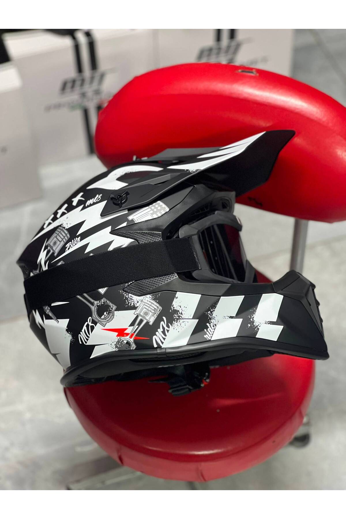 MTS prohelmet enduro cross motosiklet kaskı ( orijinal )