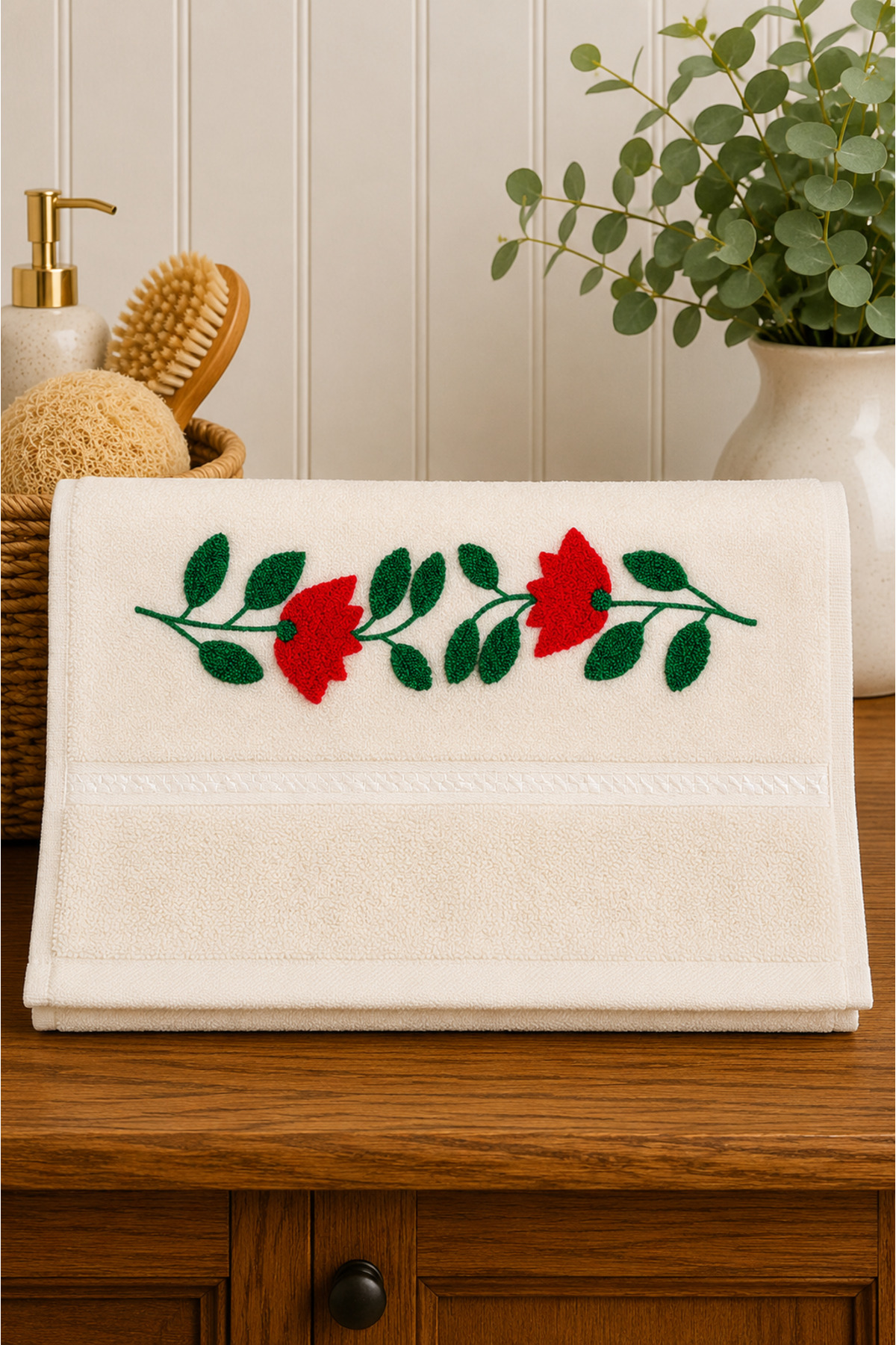 %100 Pamuk Nakışlı El Yüz Havlusu 50x90 cm – Yumuşak Dokulu Dekoratif Havlu