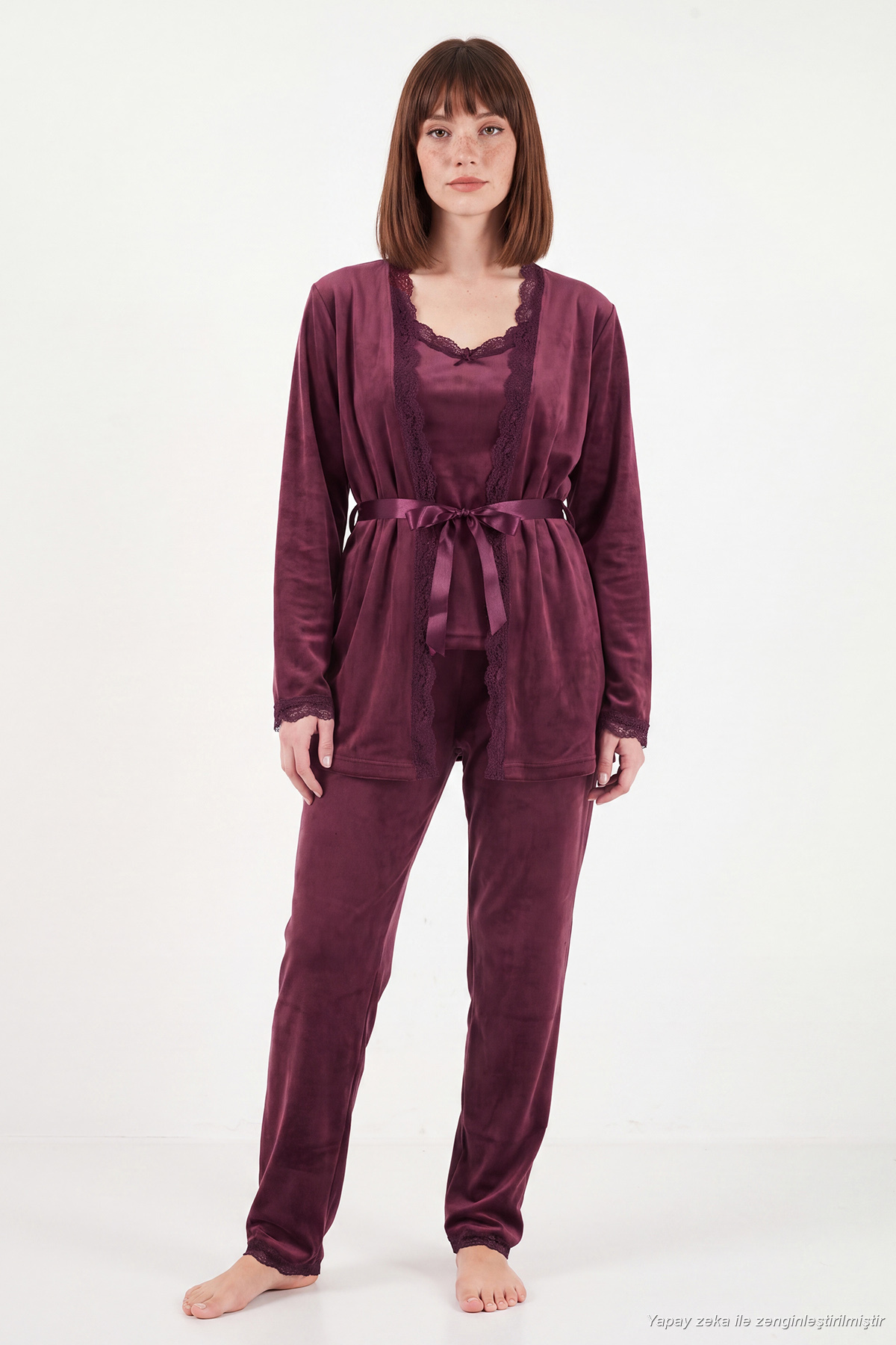 Lela Regular Fit Dantelli Yumuşak Dokulu Sabahlıklı Kadife Pijama Takımı Kadın PİJAMA TAKIMI 6095545 görsel 4