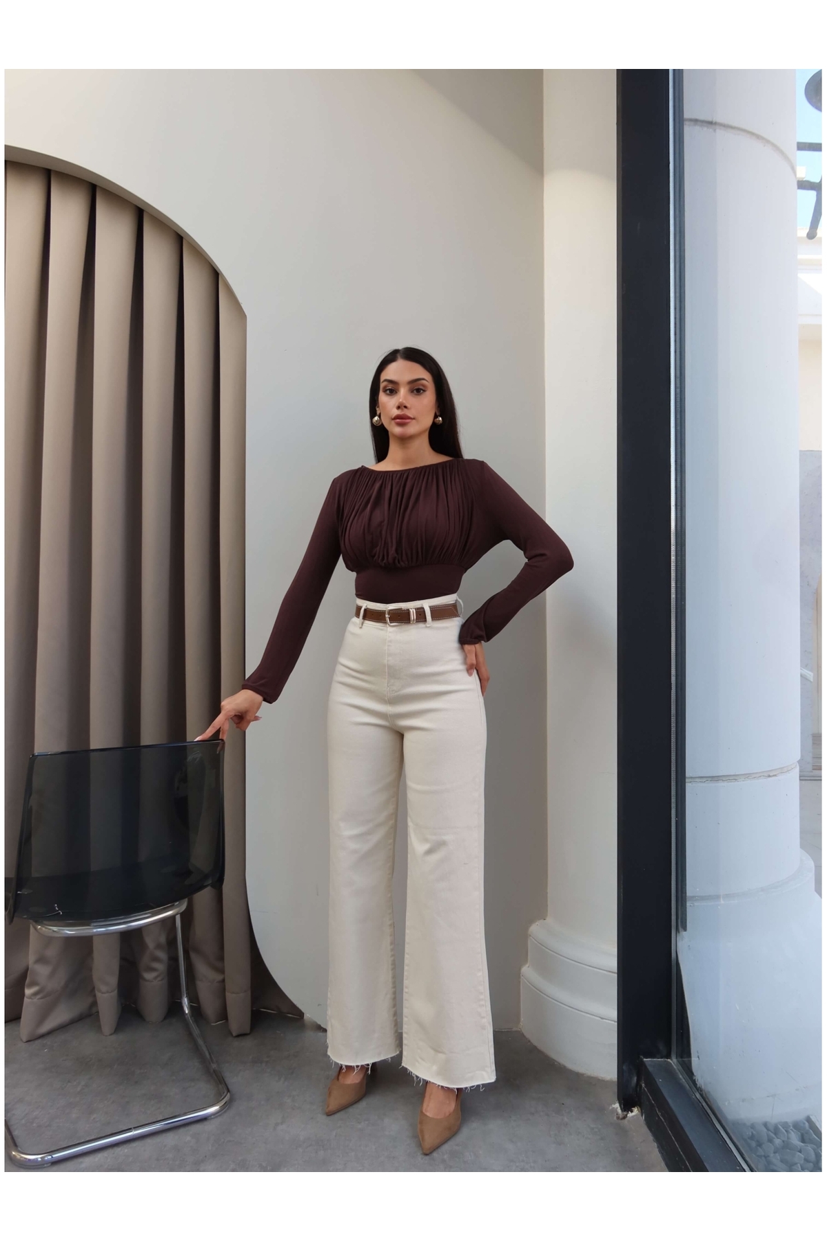 ESRAHELVACI Yüksek Bel Kemerli Wide Leg Jean görsel 4