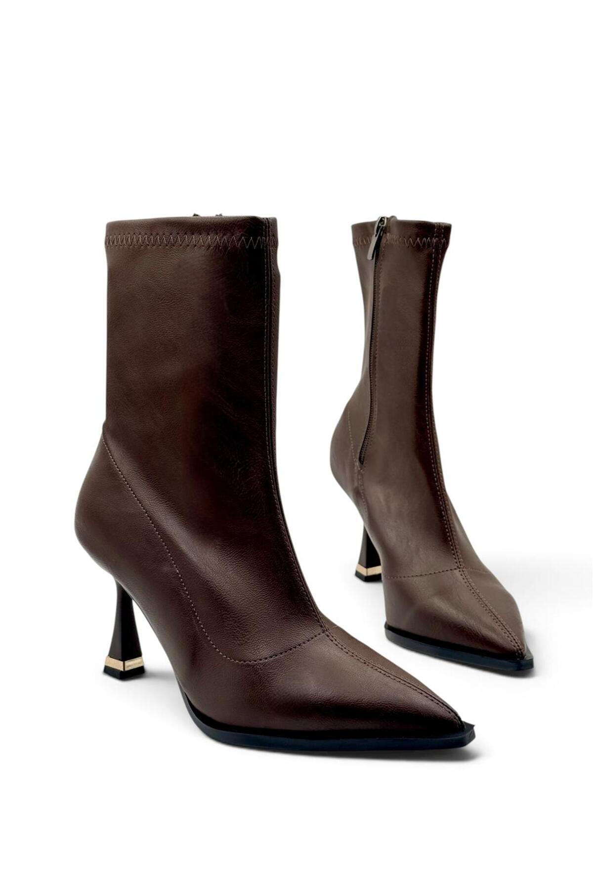 besoin shoes store Kaymaz Taban İnce Topuklu Streç Fermuar Detaylı Kadın Bot Acıkahve 9 cm görsel 4
