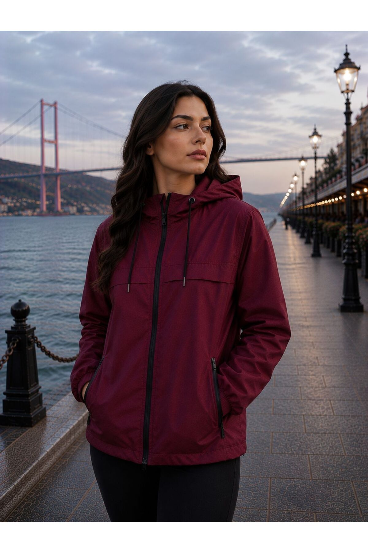 Gül Maison Kadın Yağmurluk Su Geçirmez Kapüşonlu Oversize Şık Mevsimlik görsel 2