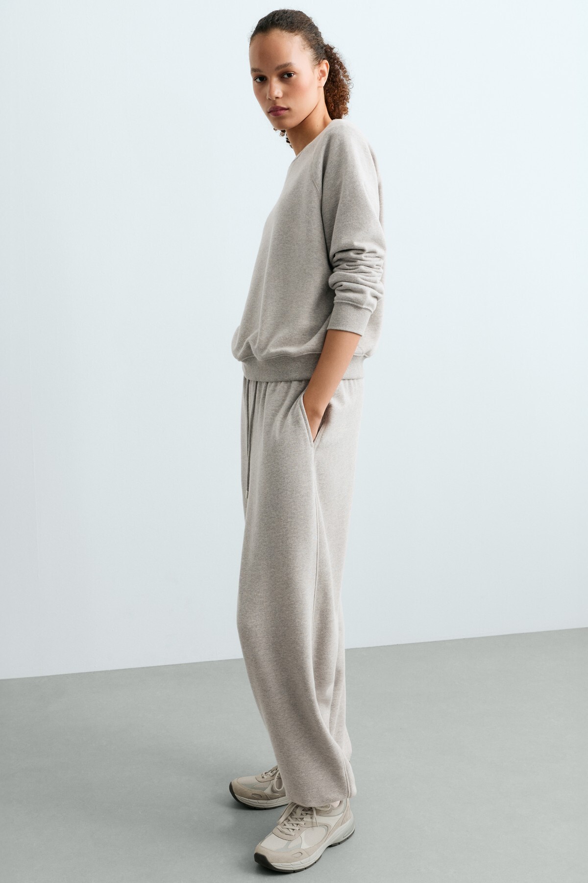 Oysho Pamuk Karışımlı Pelüş Jogger Pantolon görsel 7