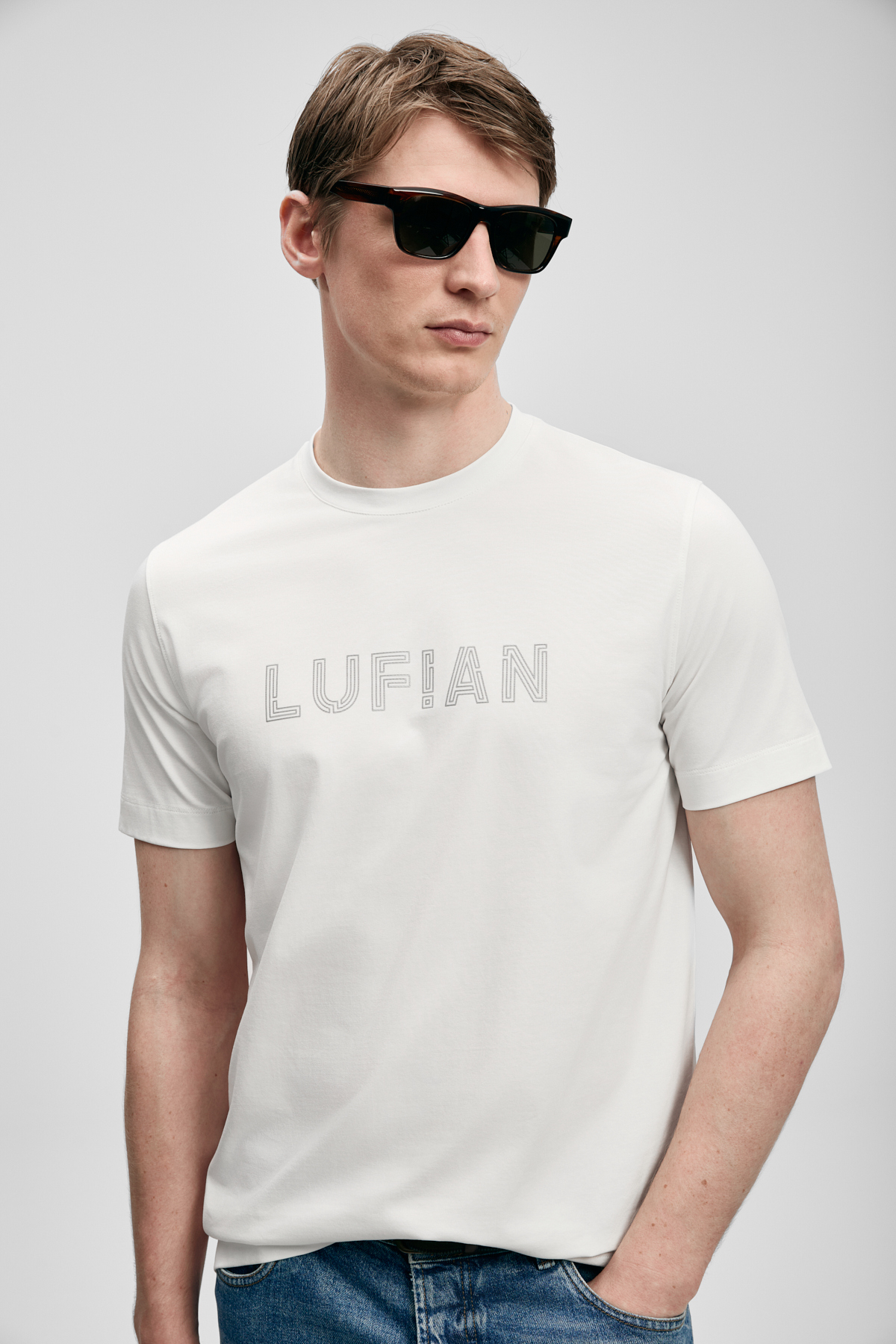 Lufian Oscar Modern Grafik Tişört Kırık Beyaz görsel 4