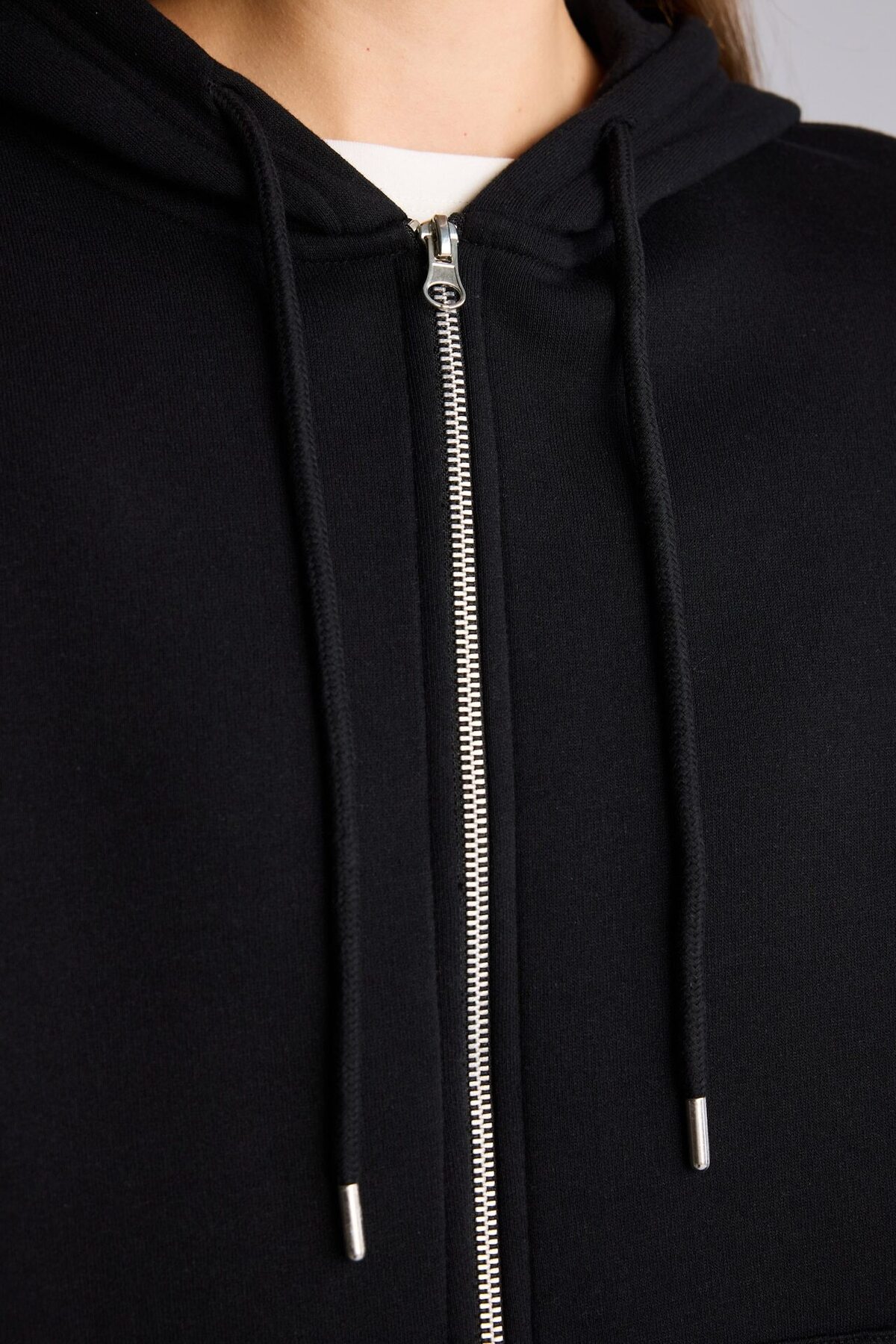 DeFacto Relax Fit Kapüşonlu Fermuarlı Cepli Basic Sweatshirt Hırka D8717AX24WN görsel 7