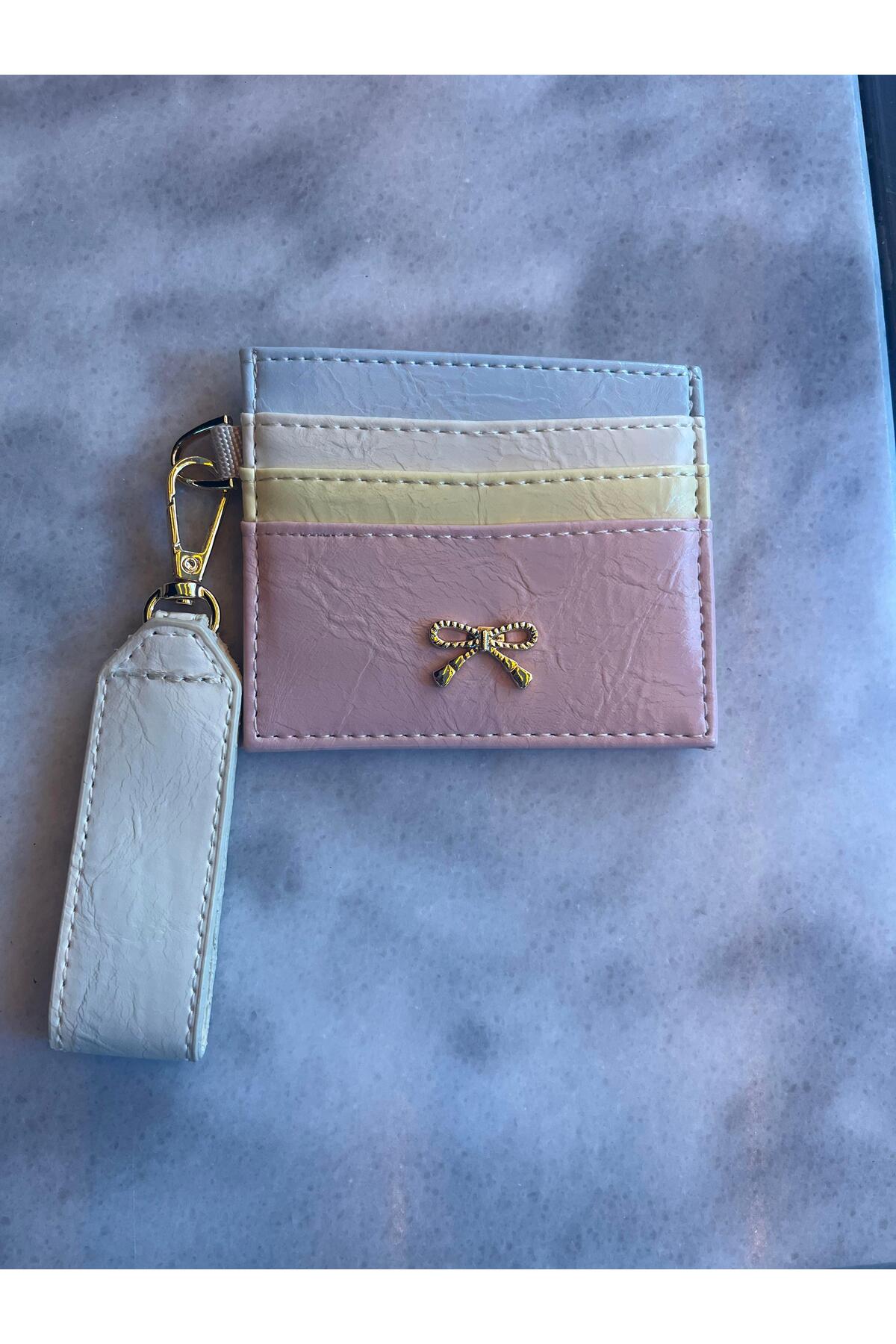 Lavora Bags Viona Kadın Fiyonk Detaylı Anahtarlıklı Parlak Suni Deri Kartlık görsel 7