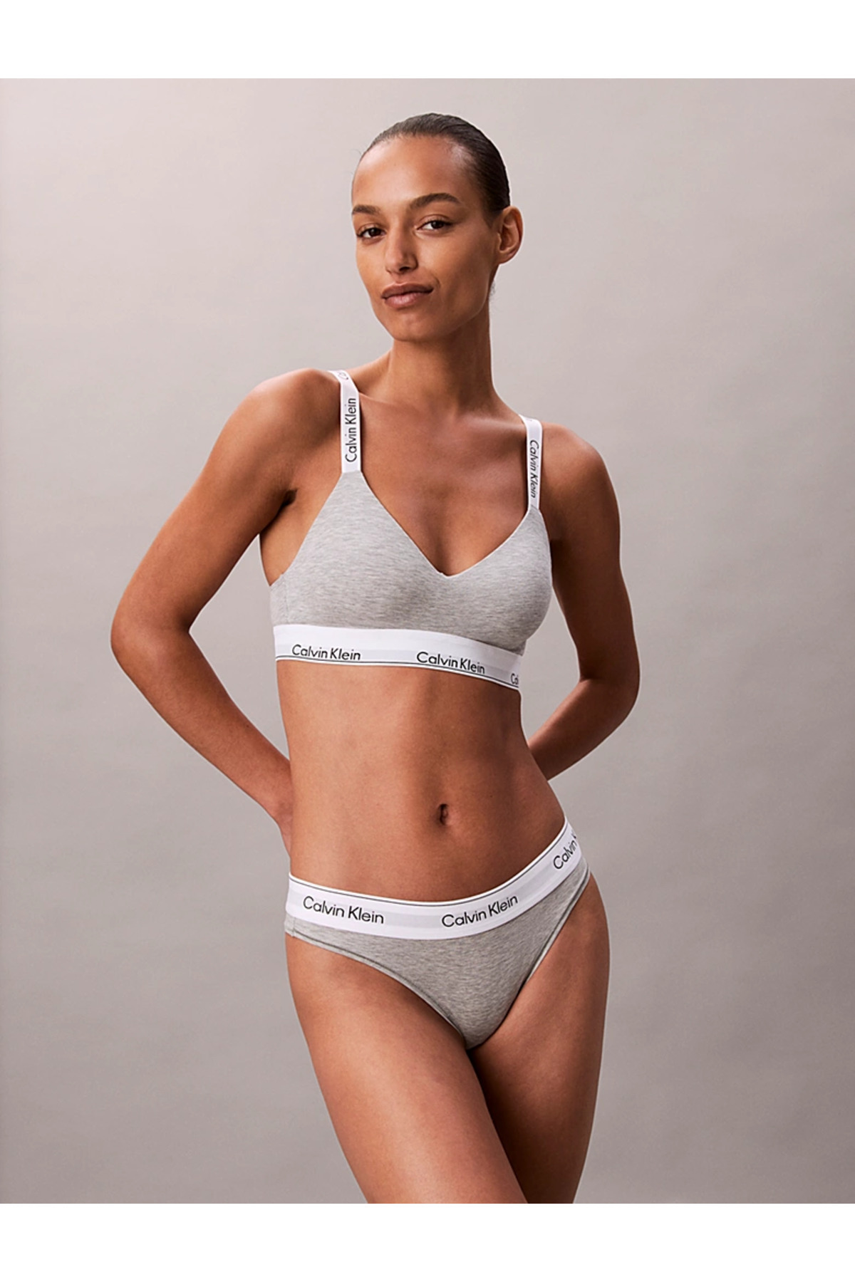 Calvin Klein LGHTLY LINED BRALETTE