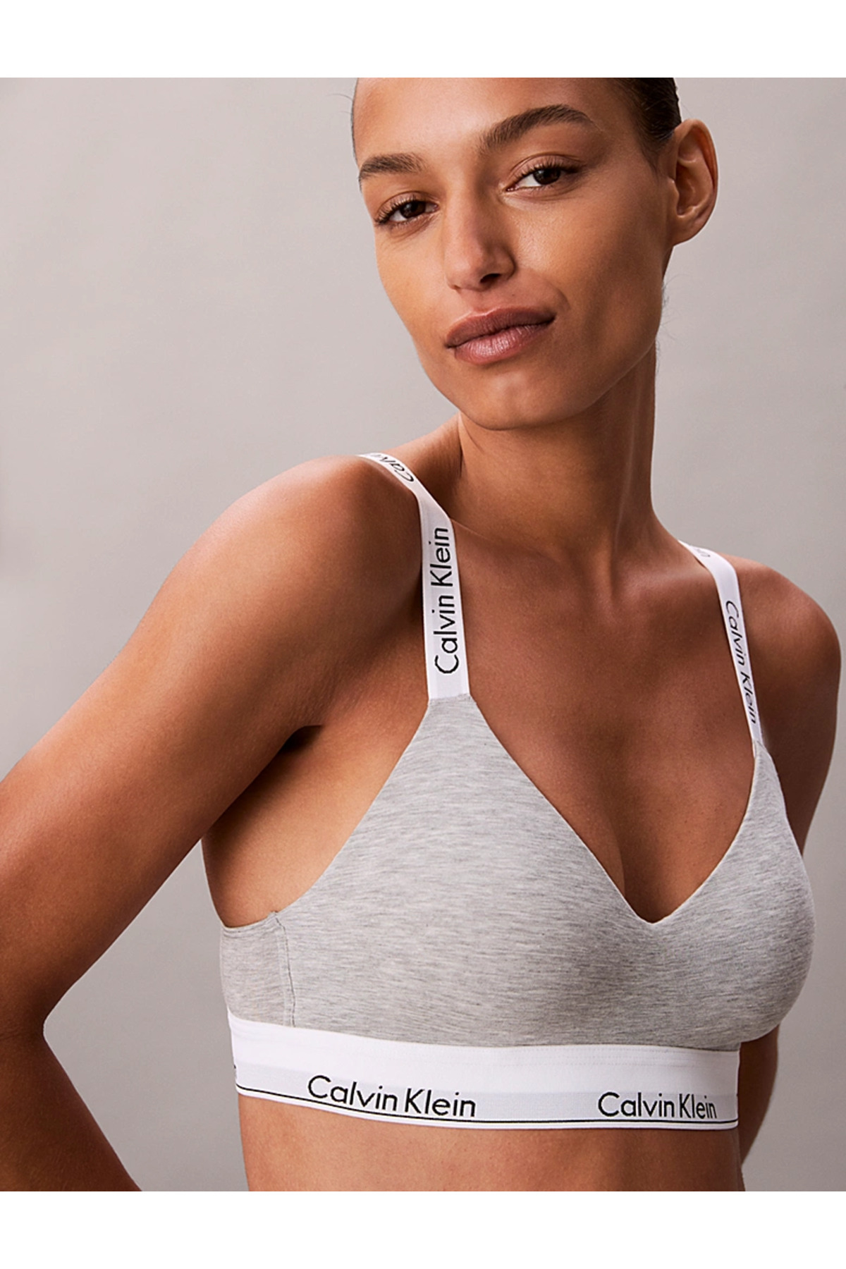 Calvin Klein LGHTLY LINED BRALETTE görsel 2