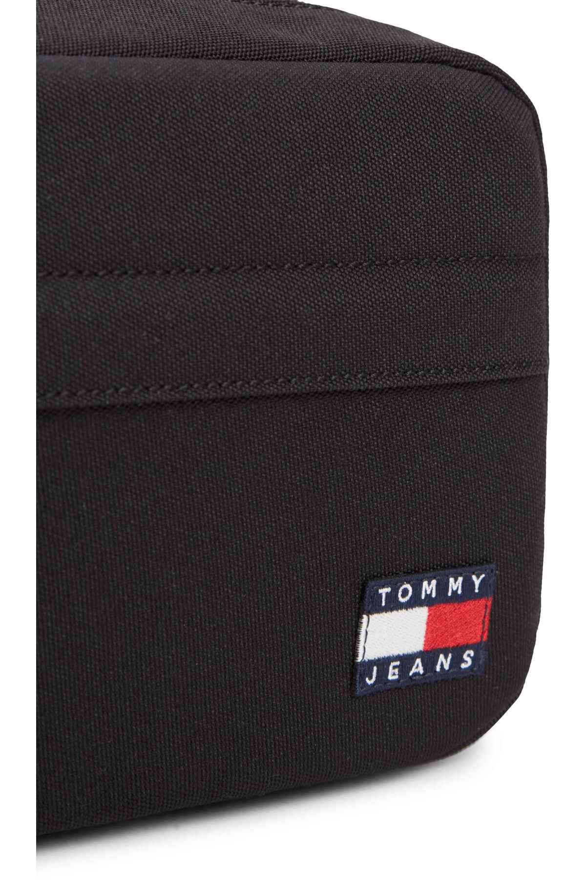 Tommy Hilfiger Erkek Marka Logolu Günlük Kullanıma Uygun Siyah El Çantası görsel 2