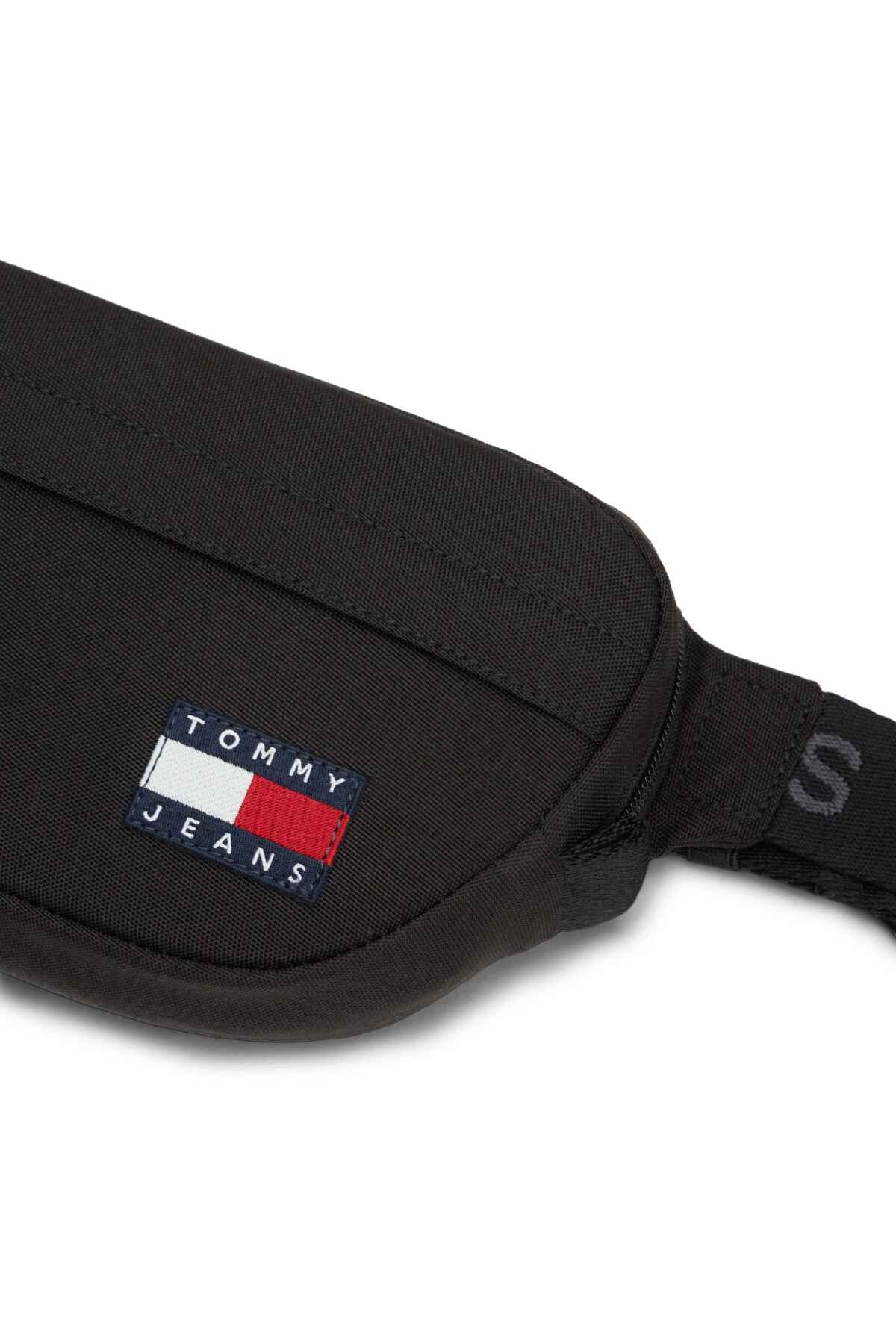 Tommy Hilfiger Erkek Marka Logolu Günlük Kullanıma Uygun Siyah Bel Çantası görsel 2