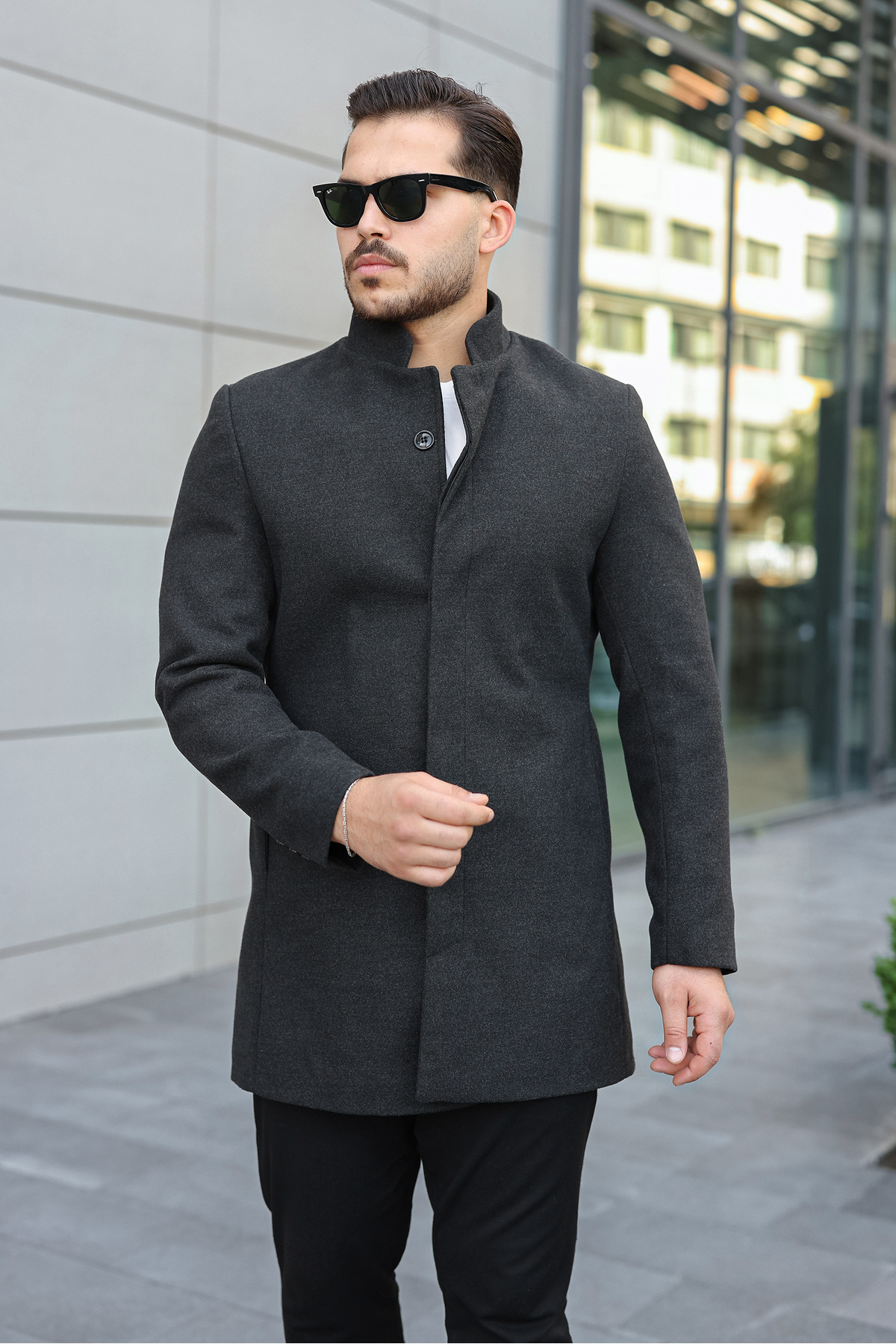 پالتو مردانه کشمیری یقه ایستاده باریک آنتراسیت — مشکی ۴۳۳ — تصویر 3 از 5