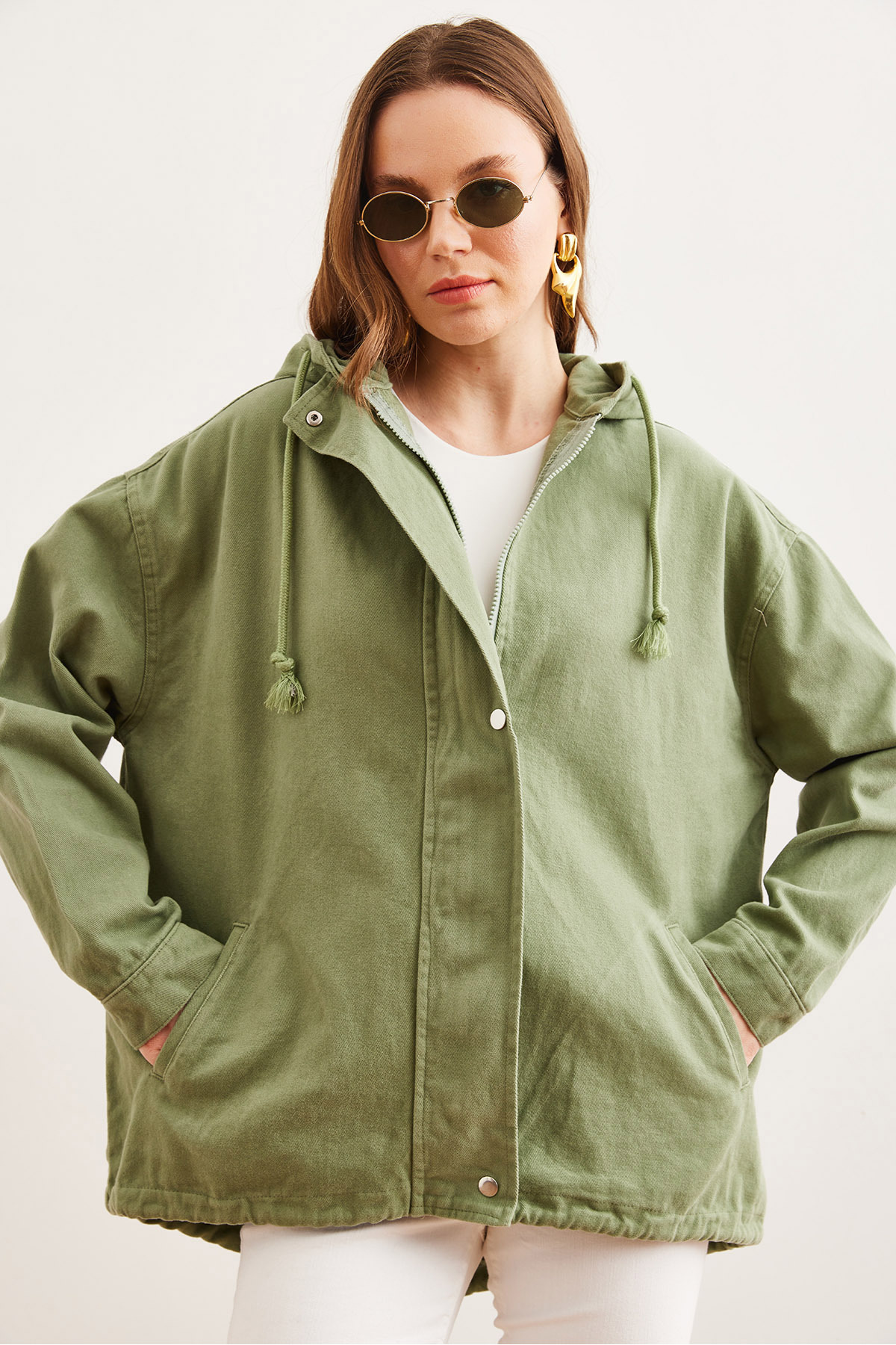 Olalook Kadın Haki Cepli Fermuarlı Çıtçıt Detaylı Gabardin Ceket CKT-19000419 görsel 3