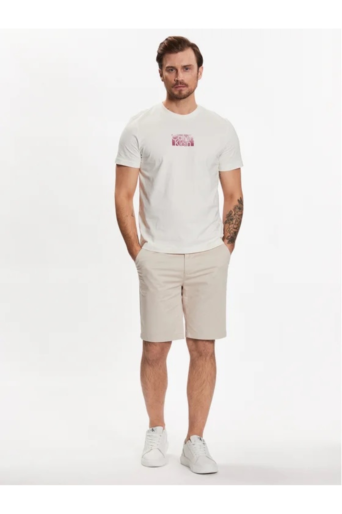 تیشرتمردانهCalvin Kleinبژ