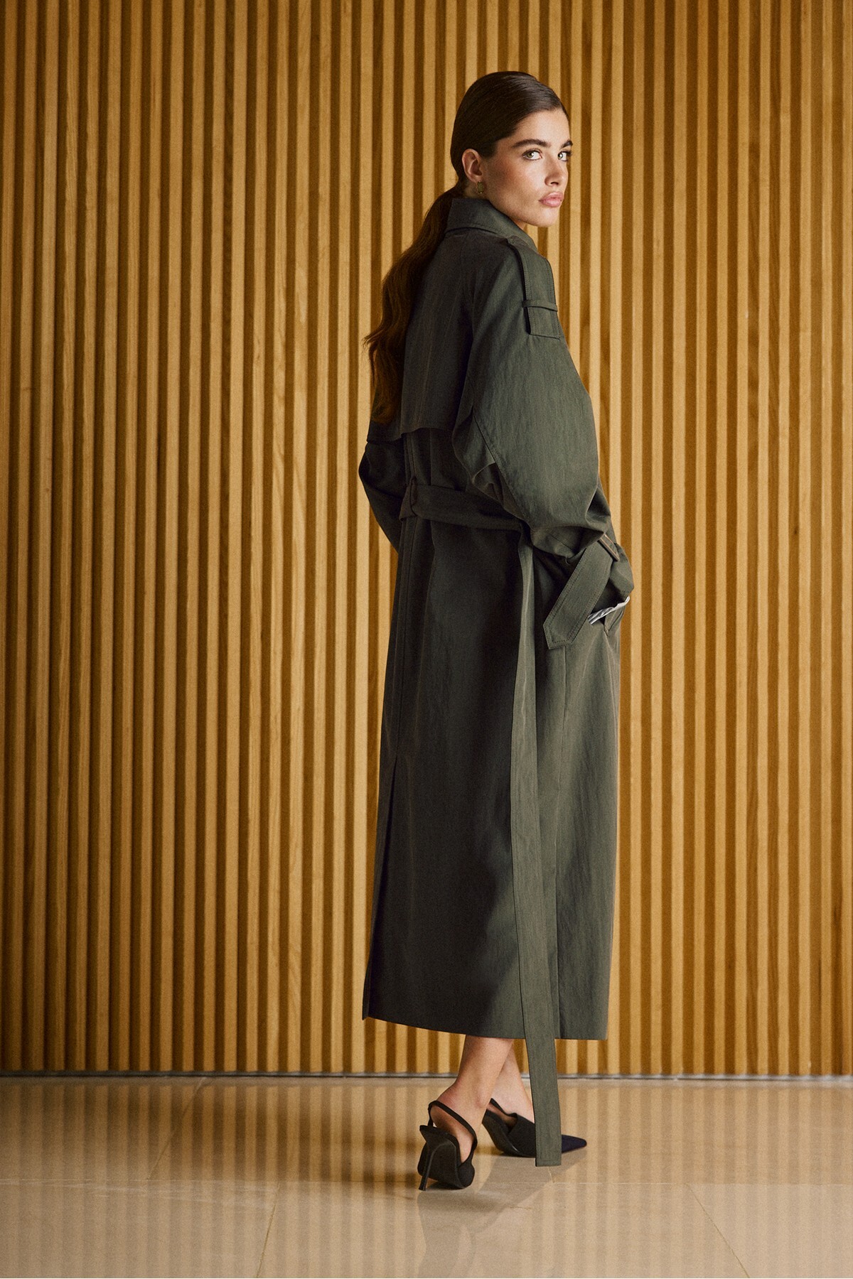 Stradivarius Oversize trençkot görsel 5