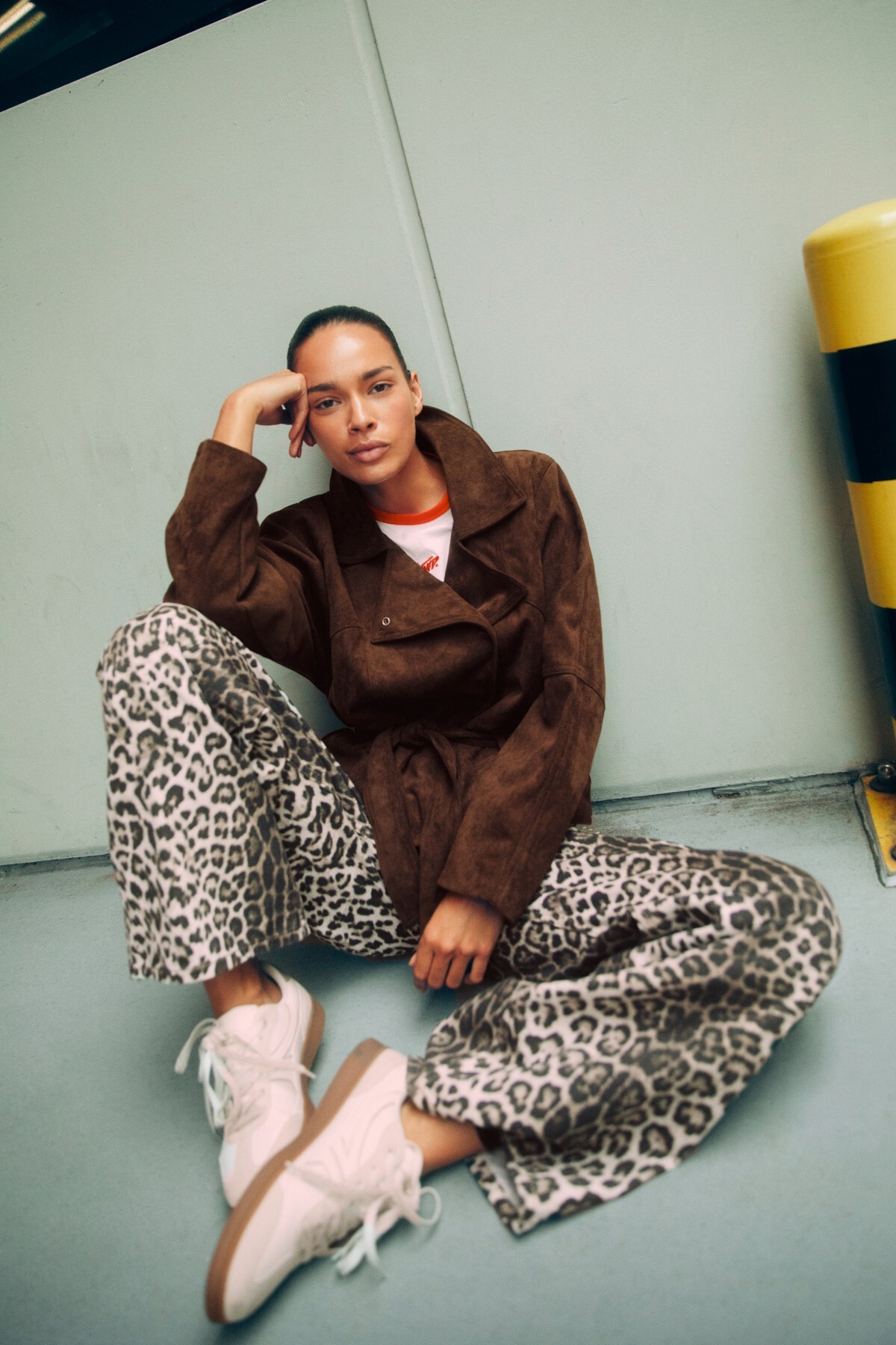 Pull & Bear Leopar desenli baggy jean