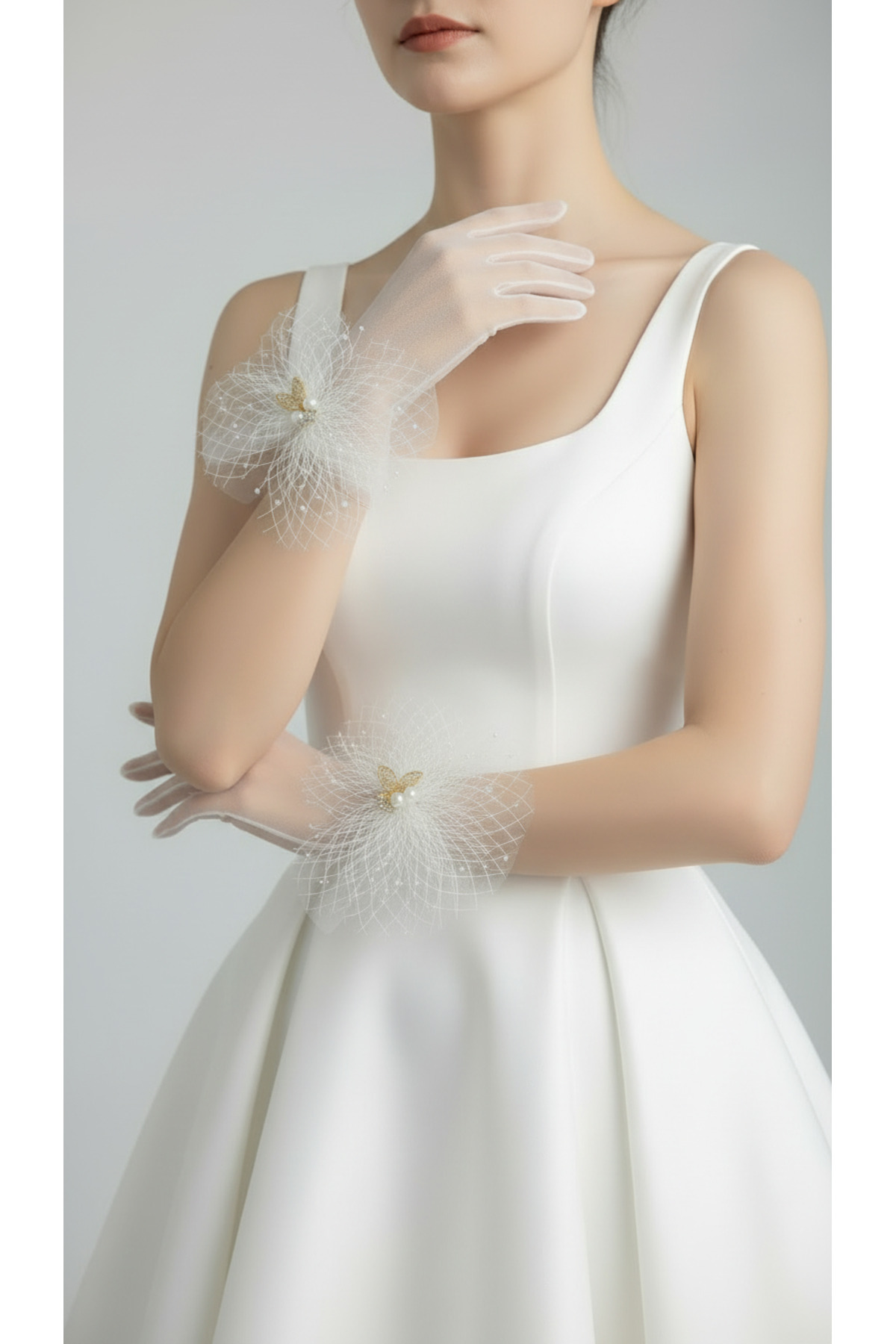Mortex Beyaz İnci ve Taş Detaylı Tül Fiyonklu Kısa Gelin Eldiveni, Gelinlik, Nikah, Düğün, Nişan, Kına Gecesi, Bekarlığa Veda, Davet ve Fotoğraf Çekimi Aksesuarı görsel 3