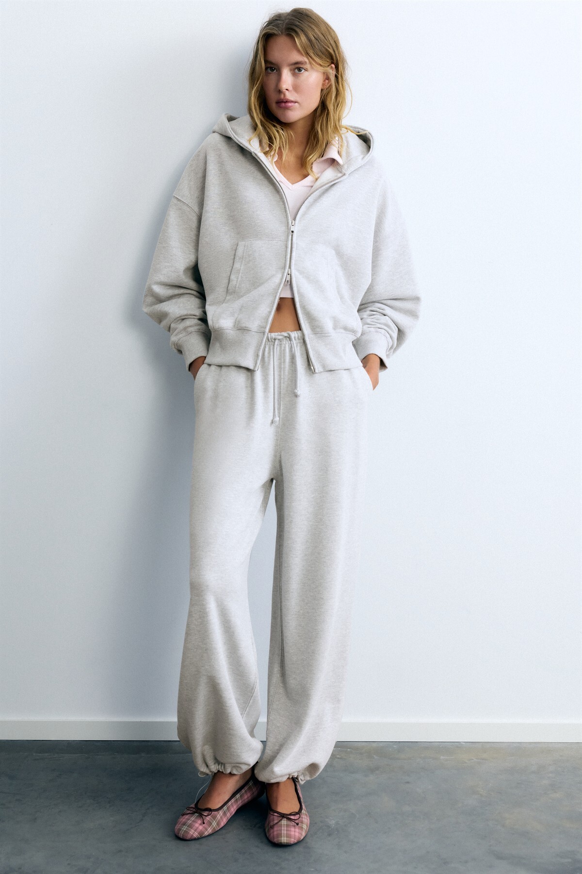 Pull & Bear Fermuarlı kapüşonlu sweatshirt görsel 2