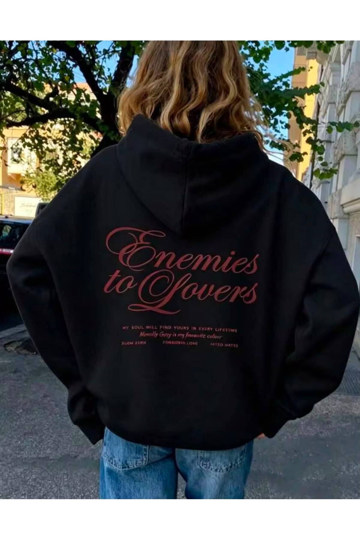 LELVANİ KADIN ENEMİES TO LOVERS YAZI BASKILI KAPÜŞONLU SWEATSHIRT