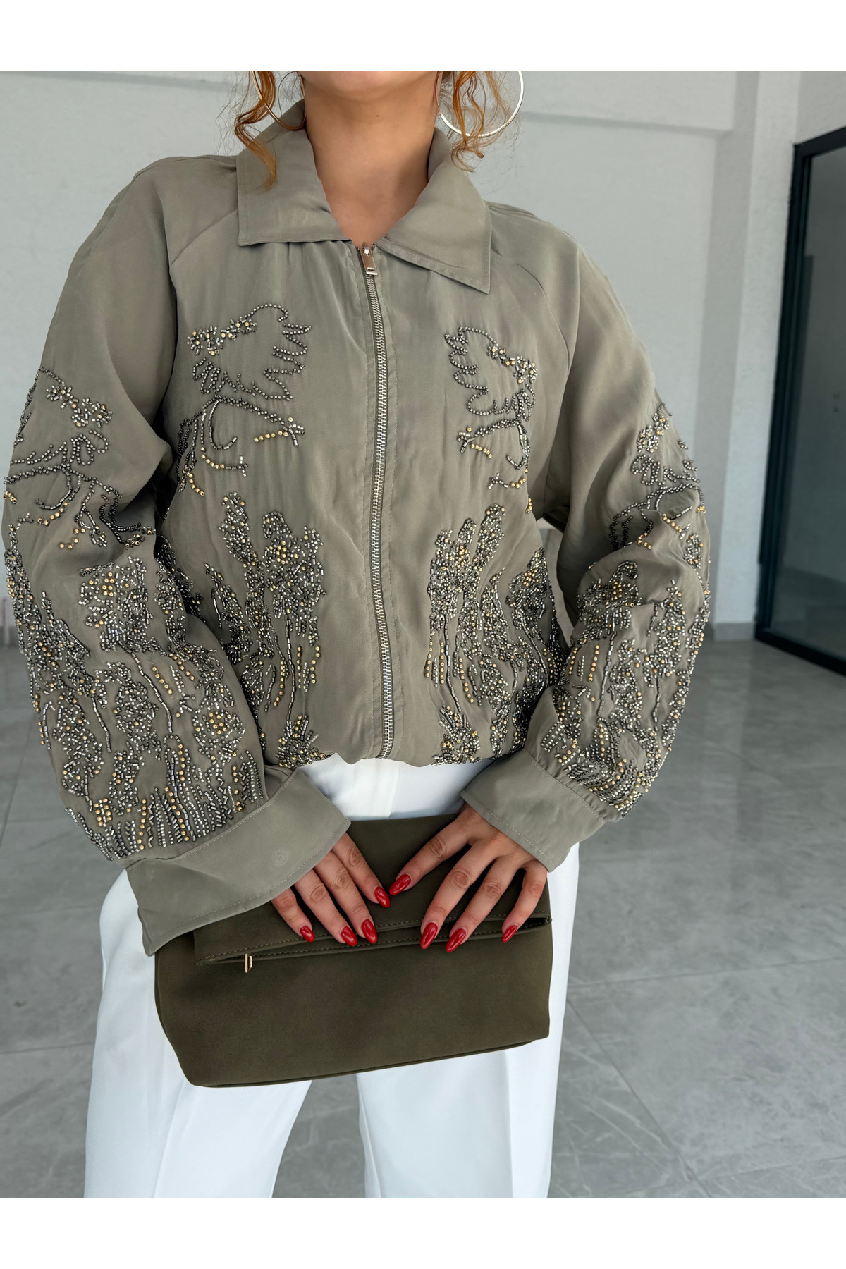 Bak'ap Premium Trend Büzgülü Boncuk İşlemeli Mevsimlik Oversize Ceket görsel 4