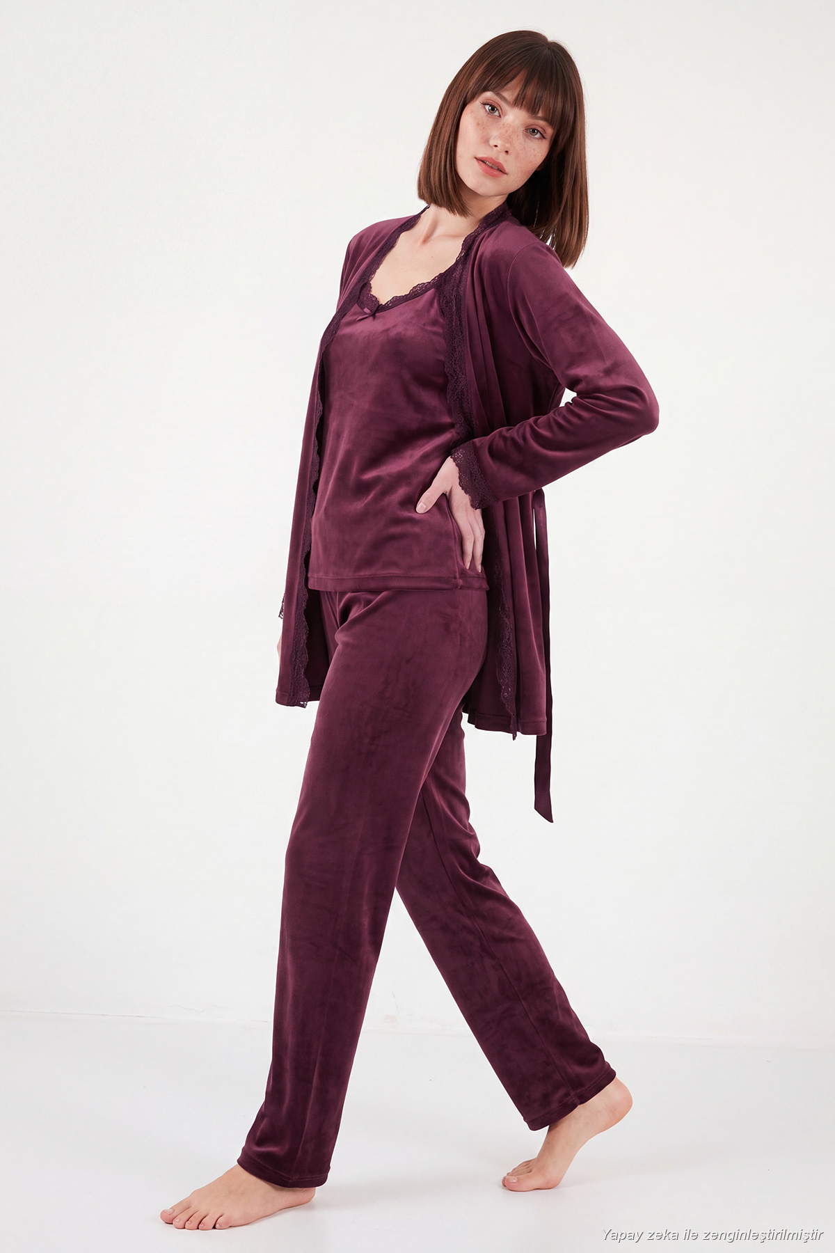 Lela Regular Fit Dantelli Yumuşak Dokulu Sabahlıklı Kadife Pijama Takımı Kadın PİJAMA TAKIMI 6095545 görsel 3