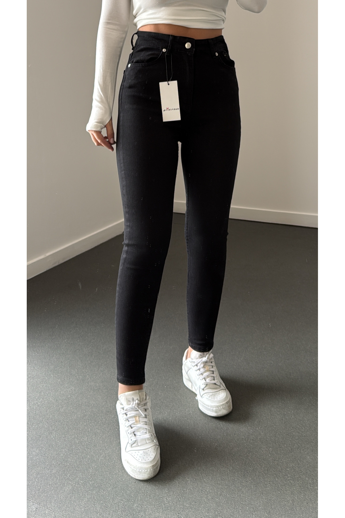 Narferita Nrf Siyah Toparlayıcı Extra Yüksek Bel Full Likralı Skinny Jeans