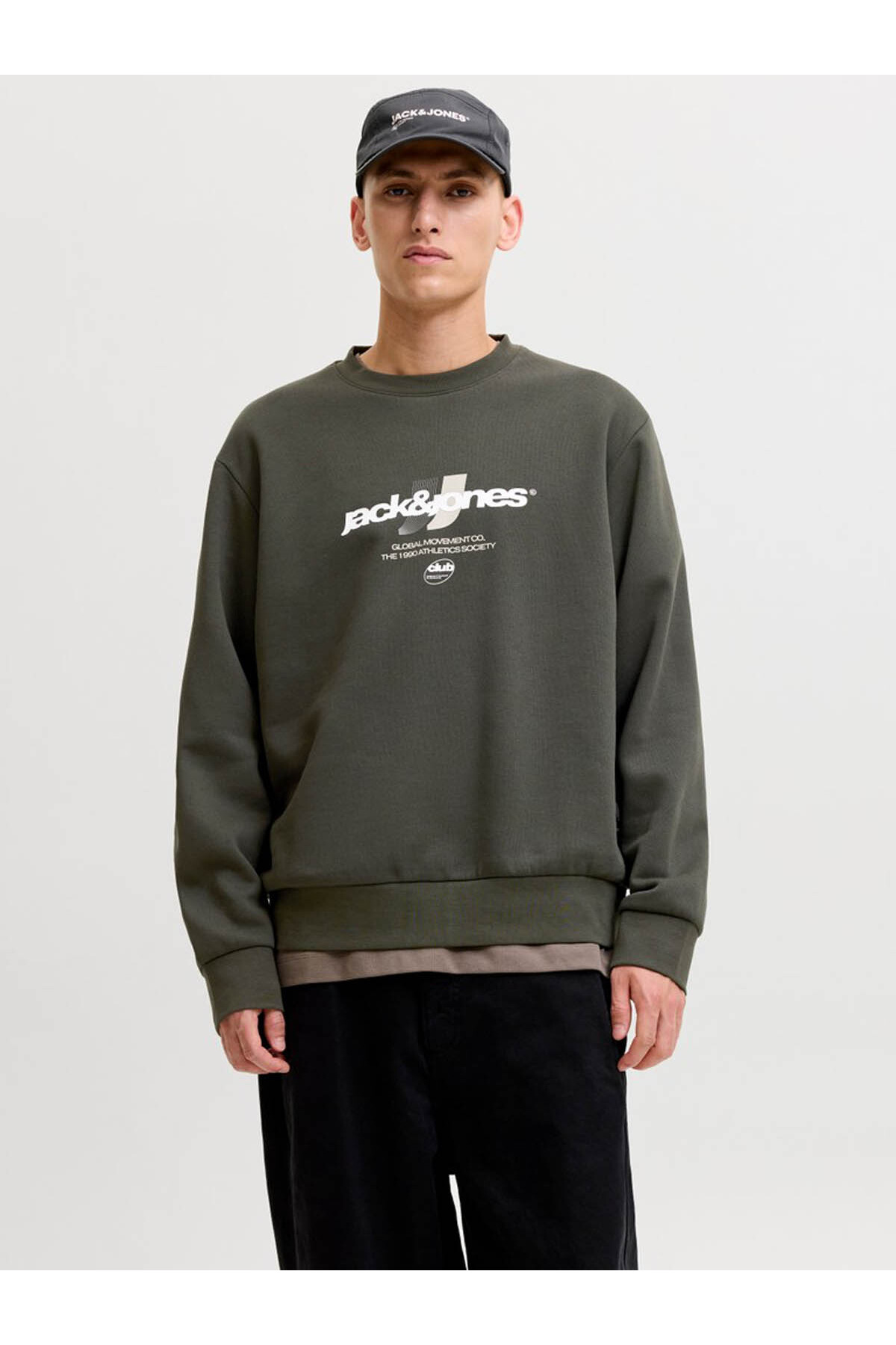 سویشرت مردانه یقه گرد خاکی برند Jcoclub کد 12300460 جک اند جونز سویشرت Jack & Jones