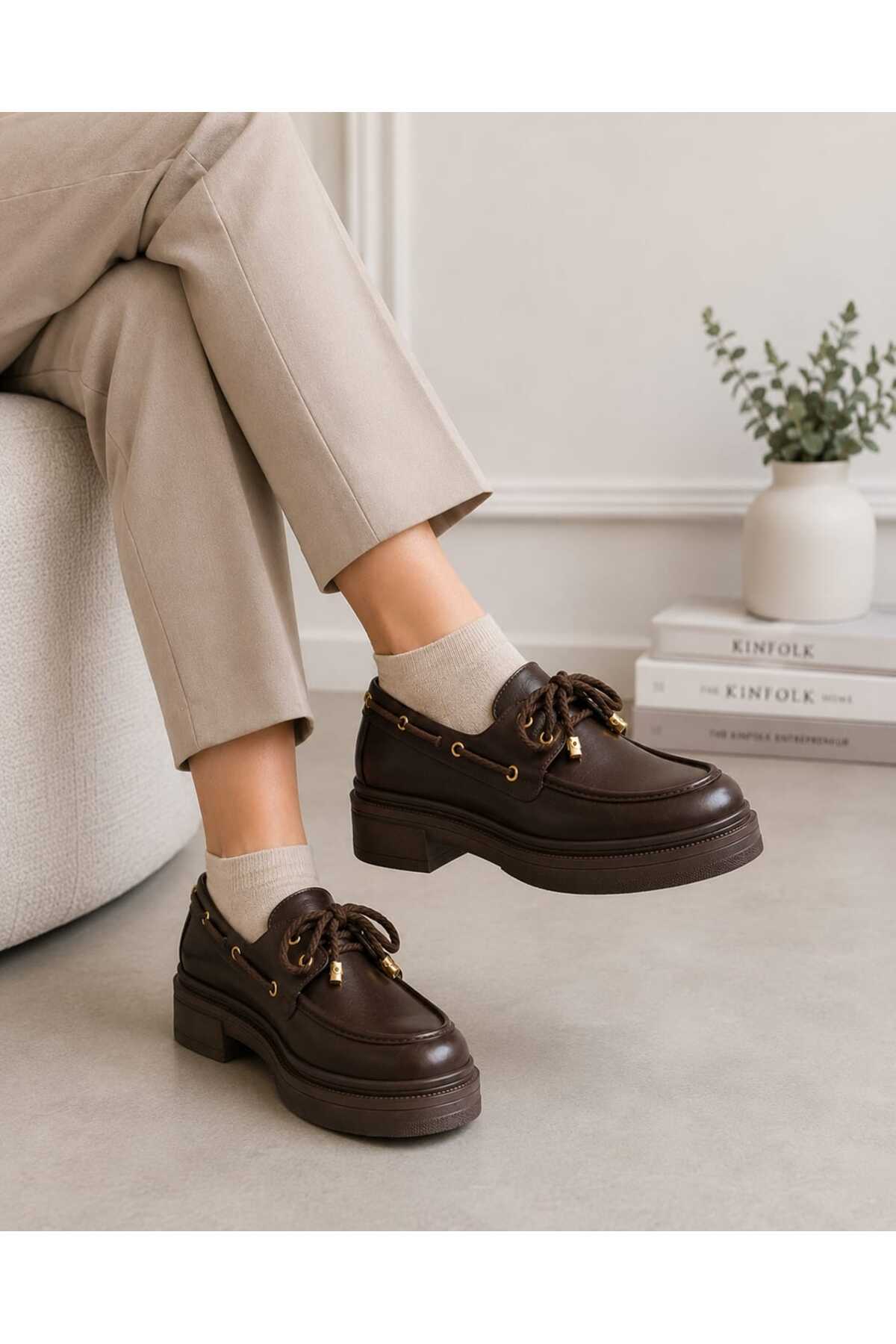 FİNTAS Ayağınıza Gelen Moda Kahverengi bağcıklı Detaylı Kadın Loafer Ayakkabı