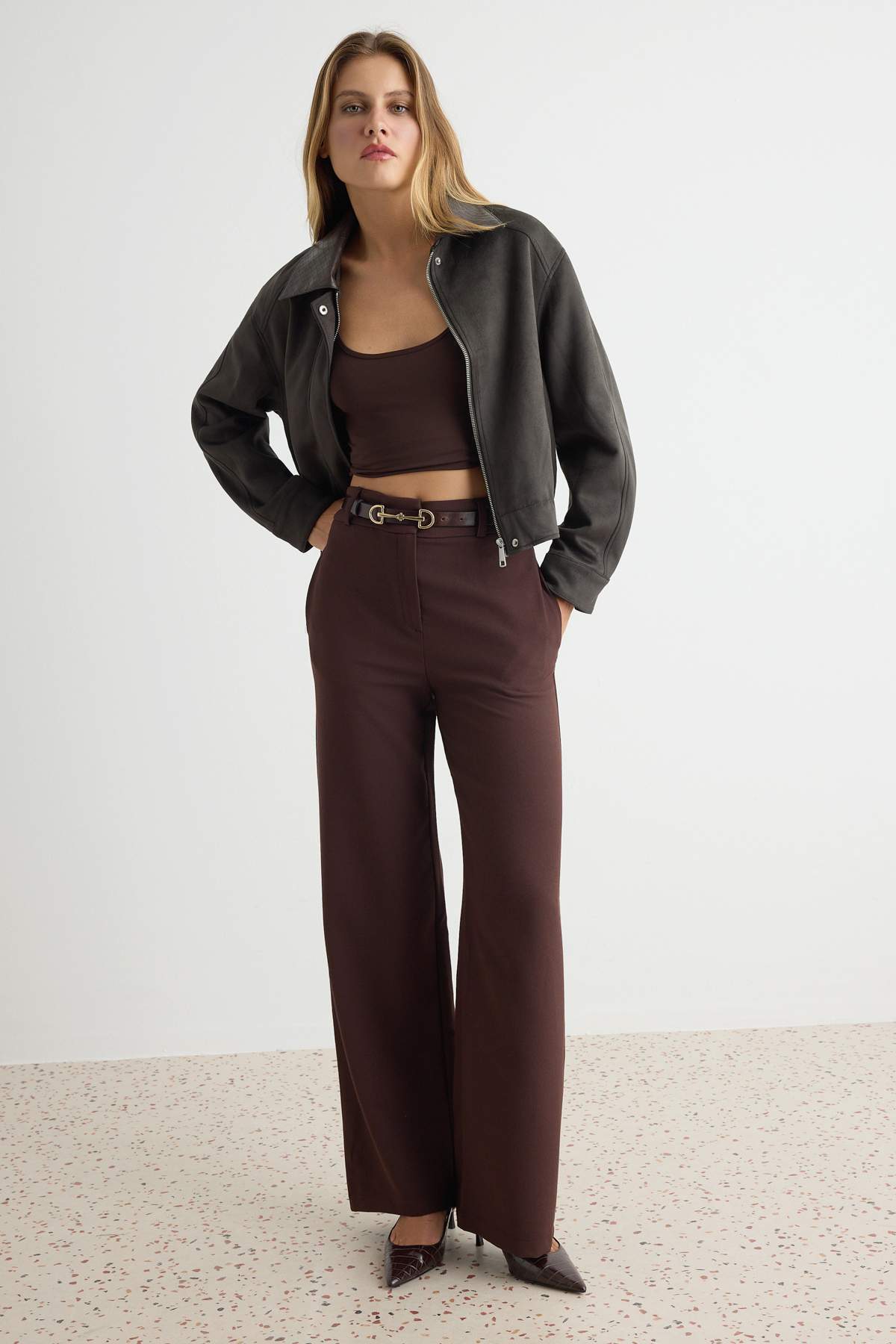 Trendyolmilla Kahverengi Düz Wide Leg/Geniş Paça Scuba Krep Örme Pantolon TWOAW27PL00040