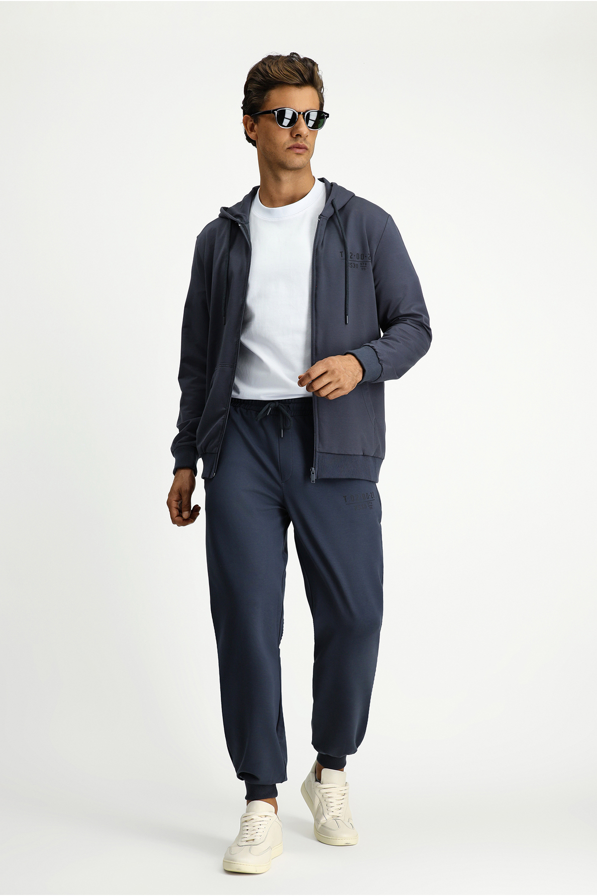 Kiğılı Regular Fit Pamuklu Düz Beli Lastikli Bağcıklı Sweatpant
