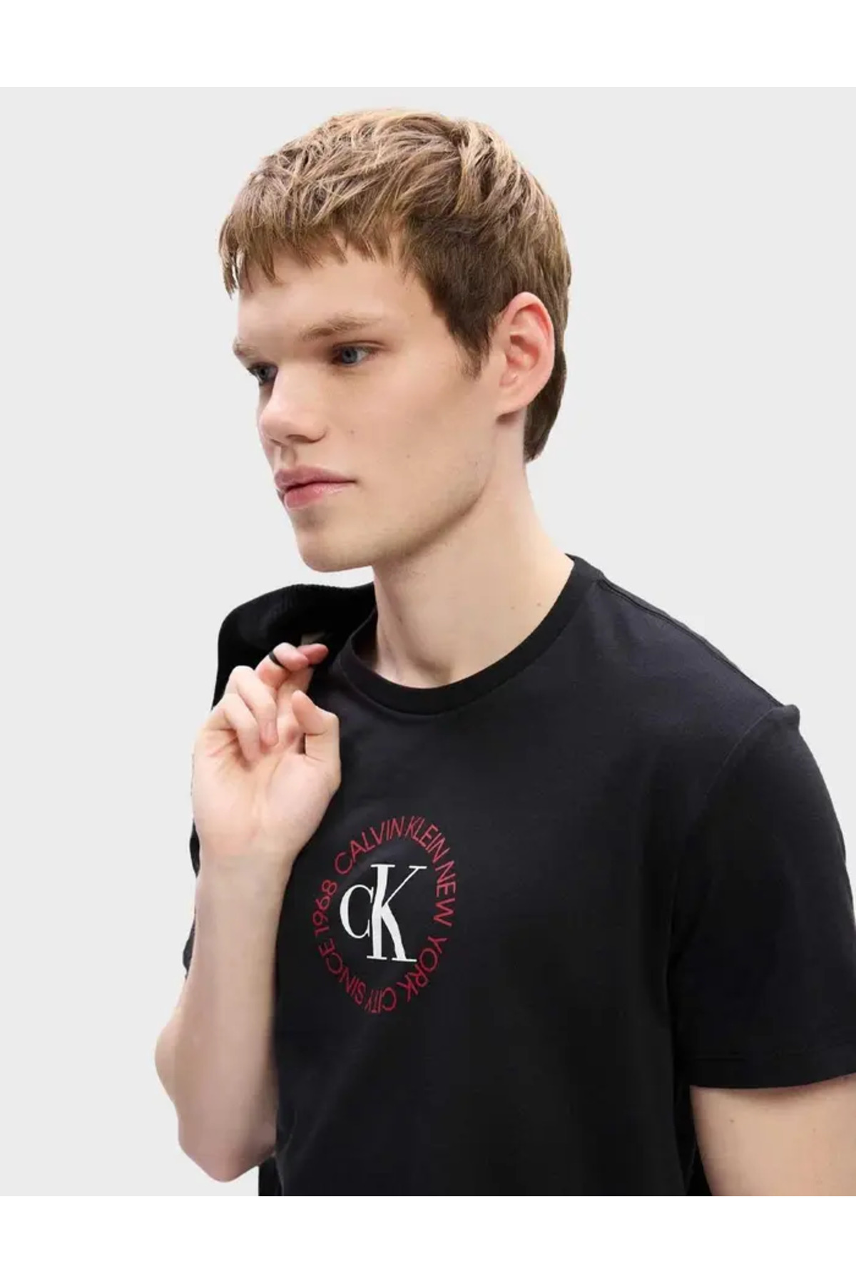 تیشرتمردانهCalvin Kleinمشکی
