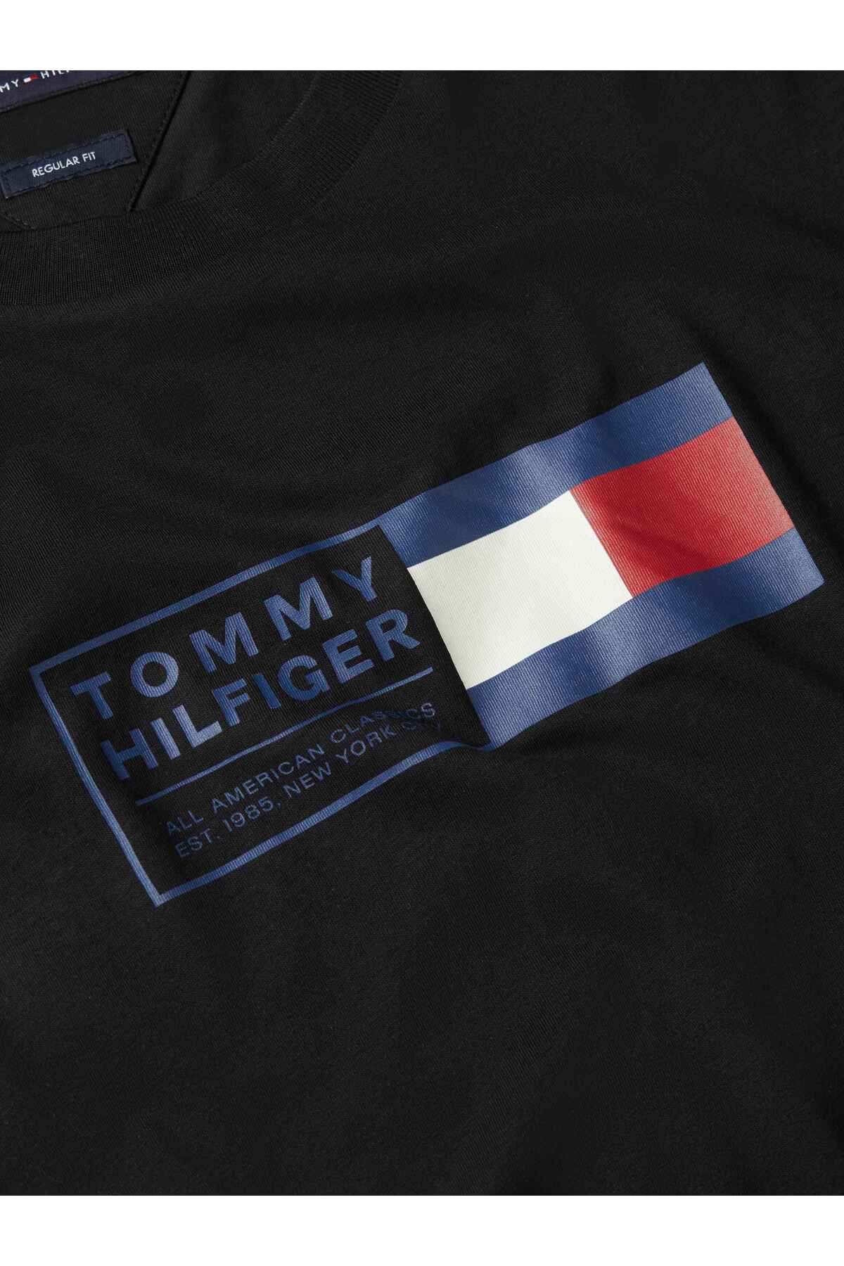 Tommy Hilfiger Erkek Marka Logolu Günlük Kullanıma Uygun Siyah T-Shirt görsel 2