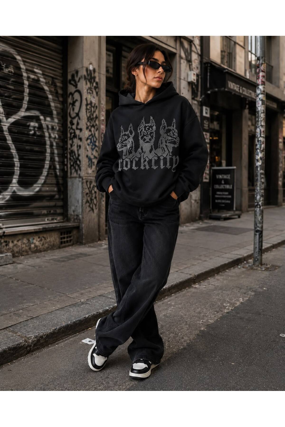 Siyah Taşlı Oversize Sweatshirt — مشکی diamond1 — تصویر 4 از 5