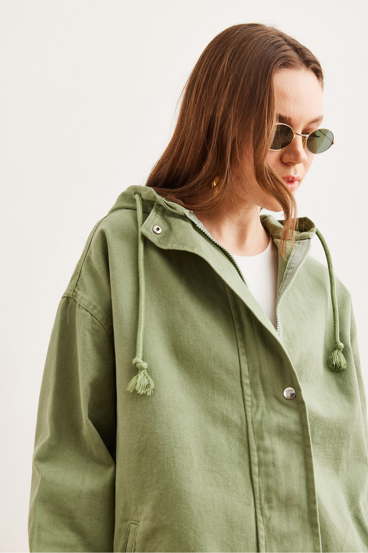 Olalook Kadın Haki Cepli Fermuarlı Çıtçıt Detaylı Gabardin Ceket CKT-19000419 görsel 4