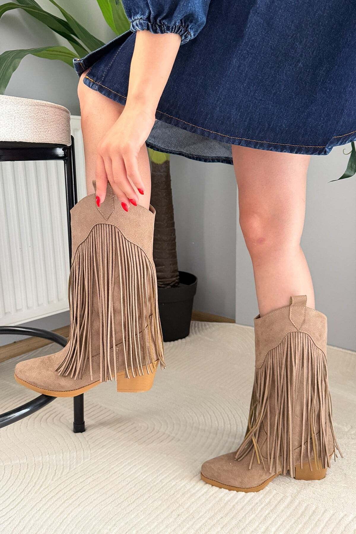 Preshley Kadın Dakota Vizon Süet Püsküllü 5 cm Topuklu Kovboy Çizme